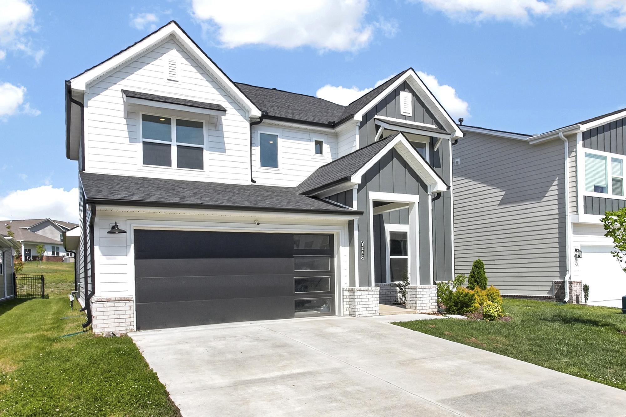 1252 Linn Cove Ct