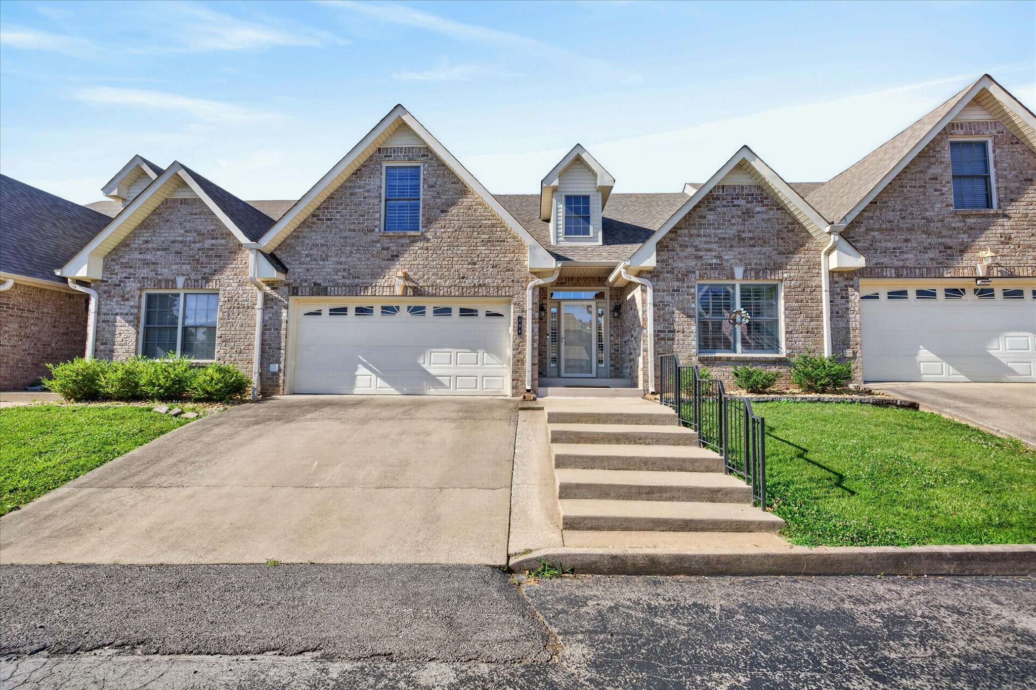 404 Country Club Ct