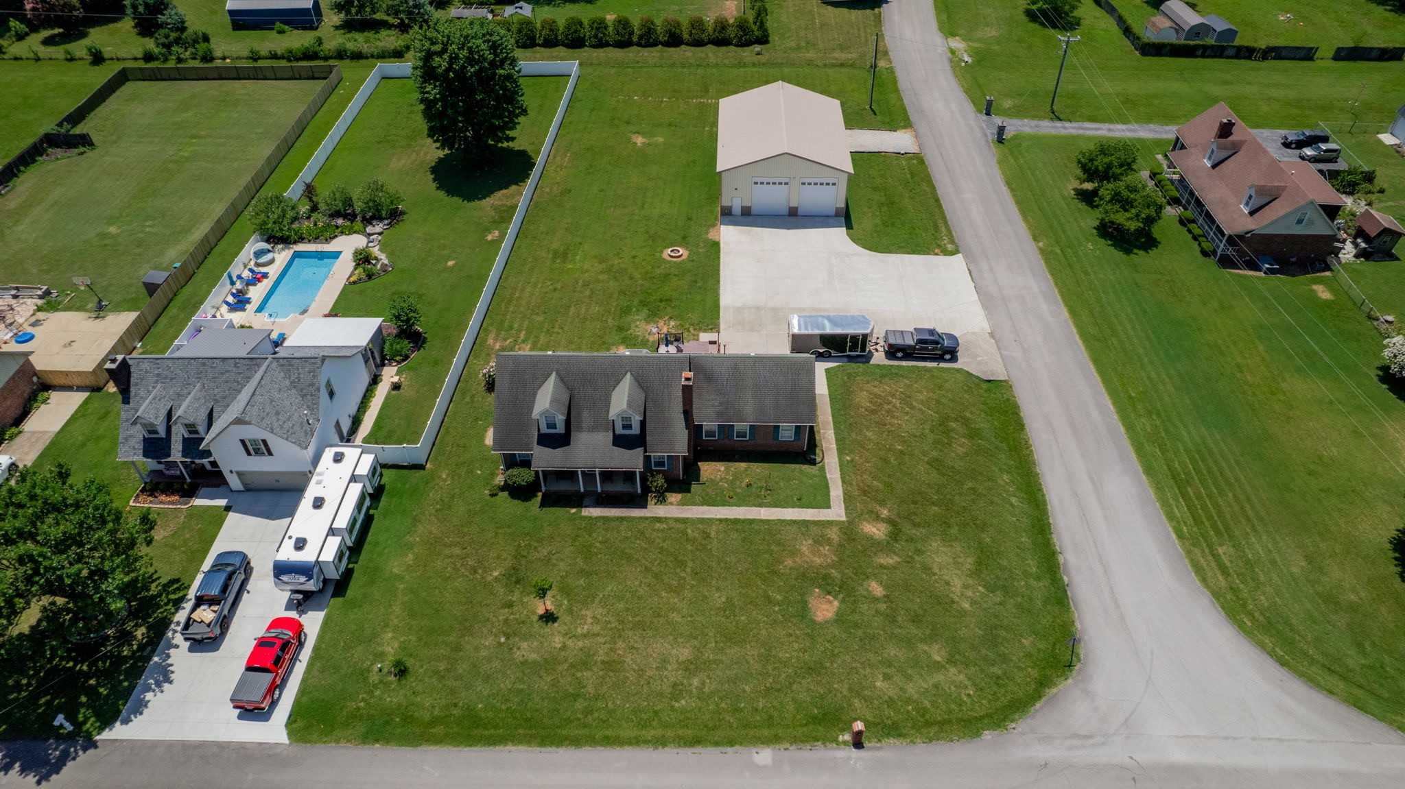 2616 Crosspark Dr