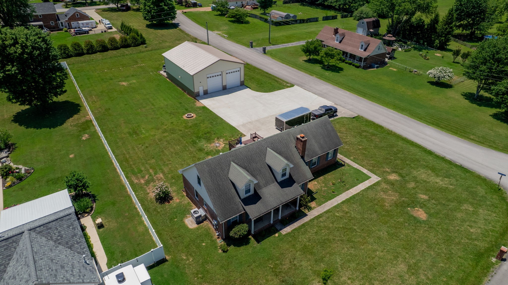2616 Crosspark Dr