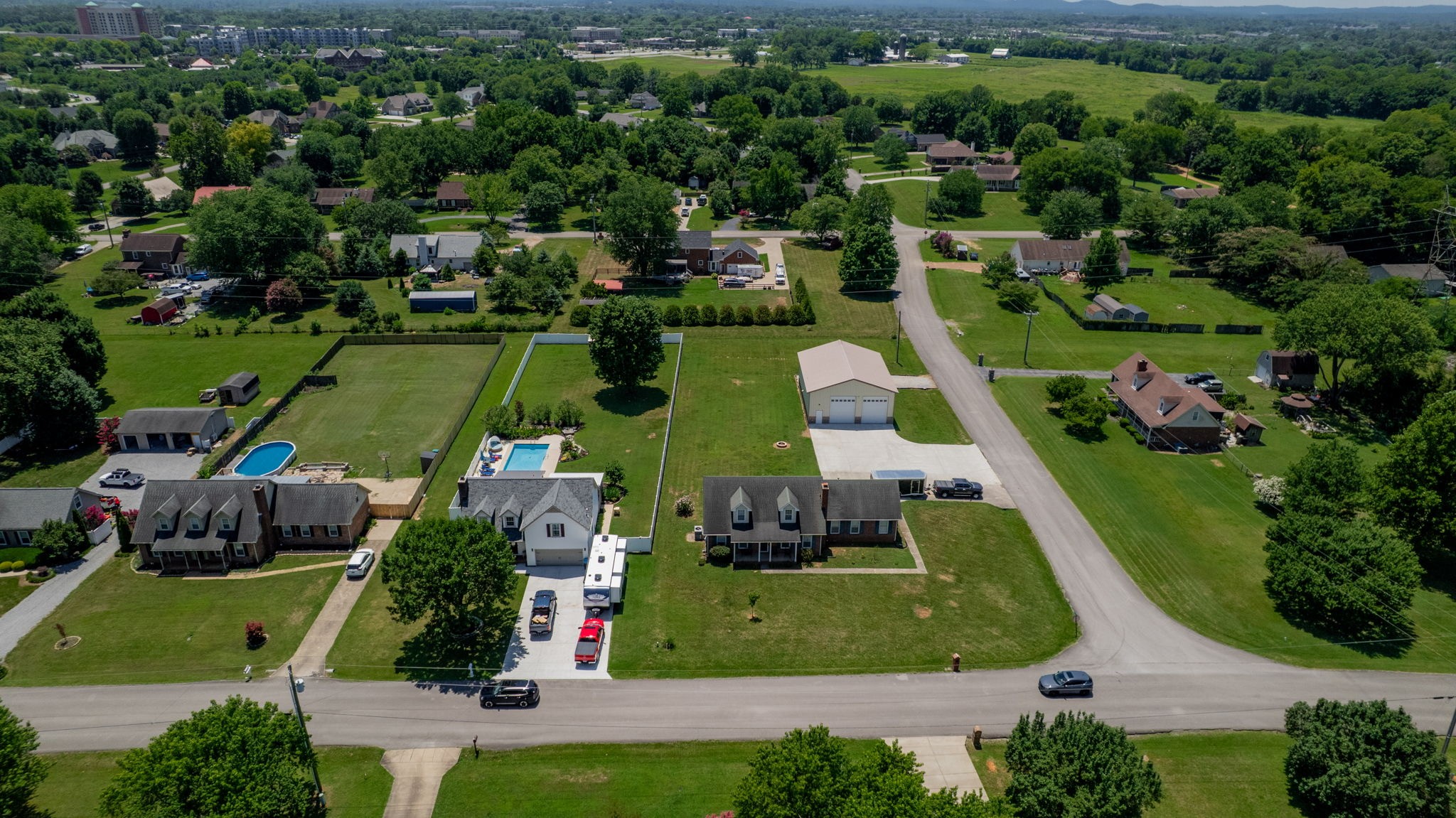 2616 Crosspark Dr