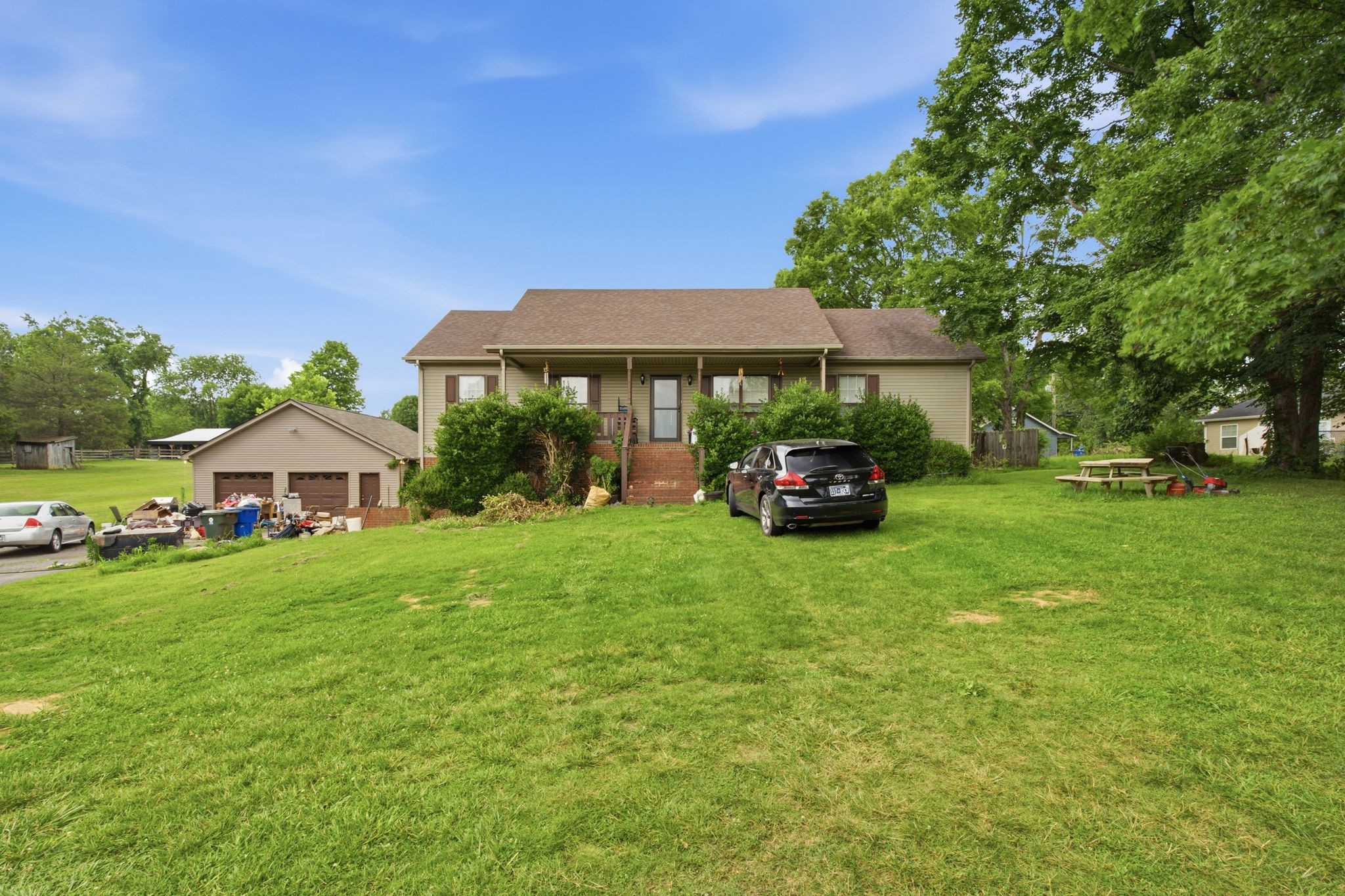 112 Ashley Ct