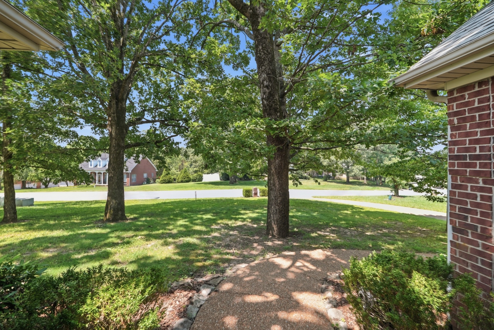 7232 Knottingham Dr