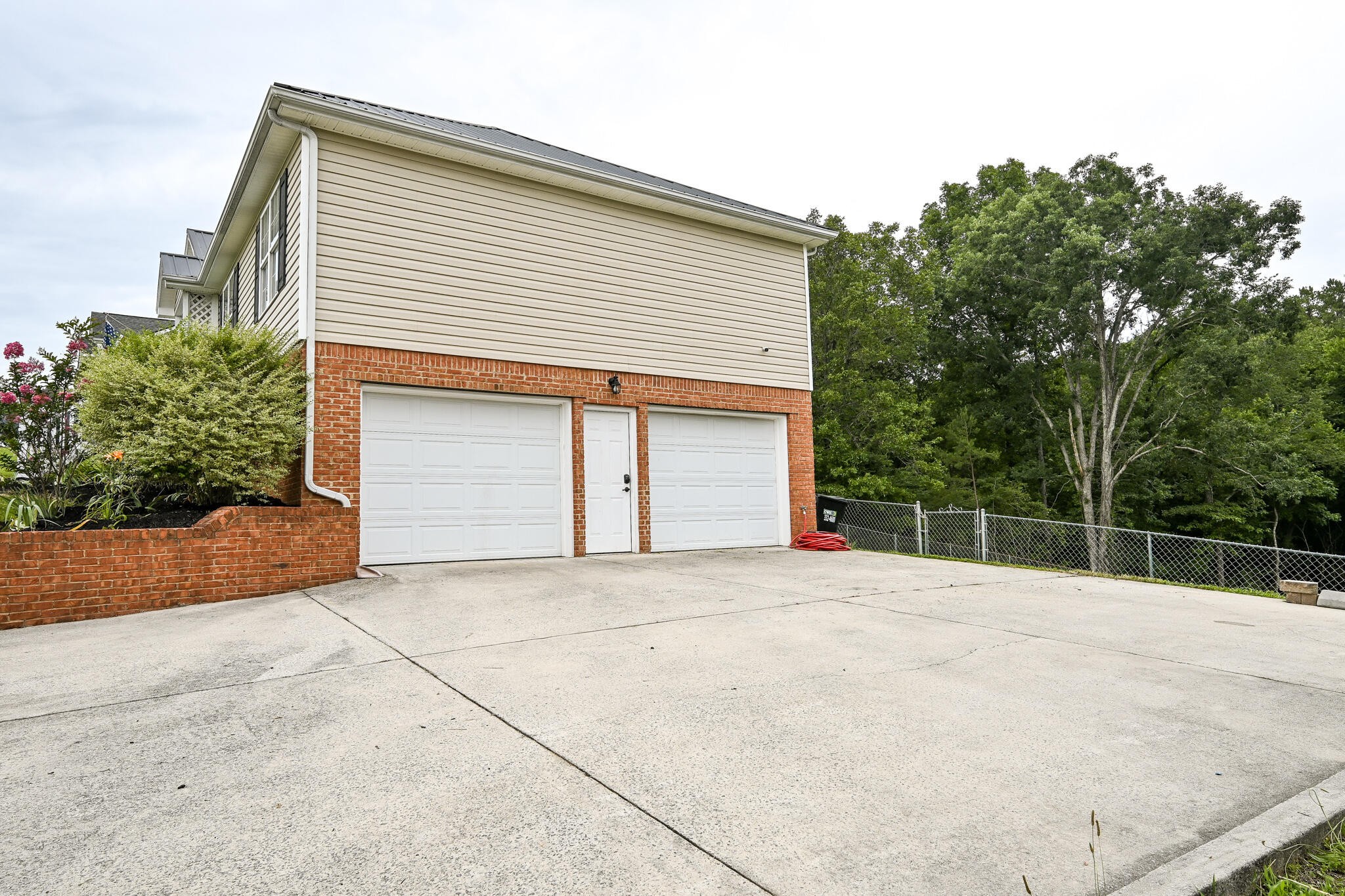 2214 N Fork Drive