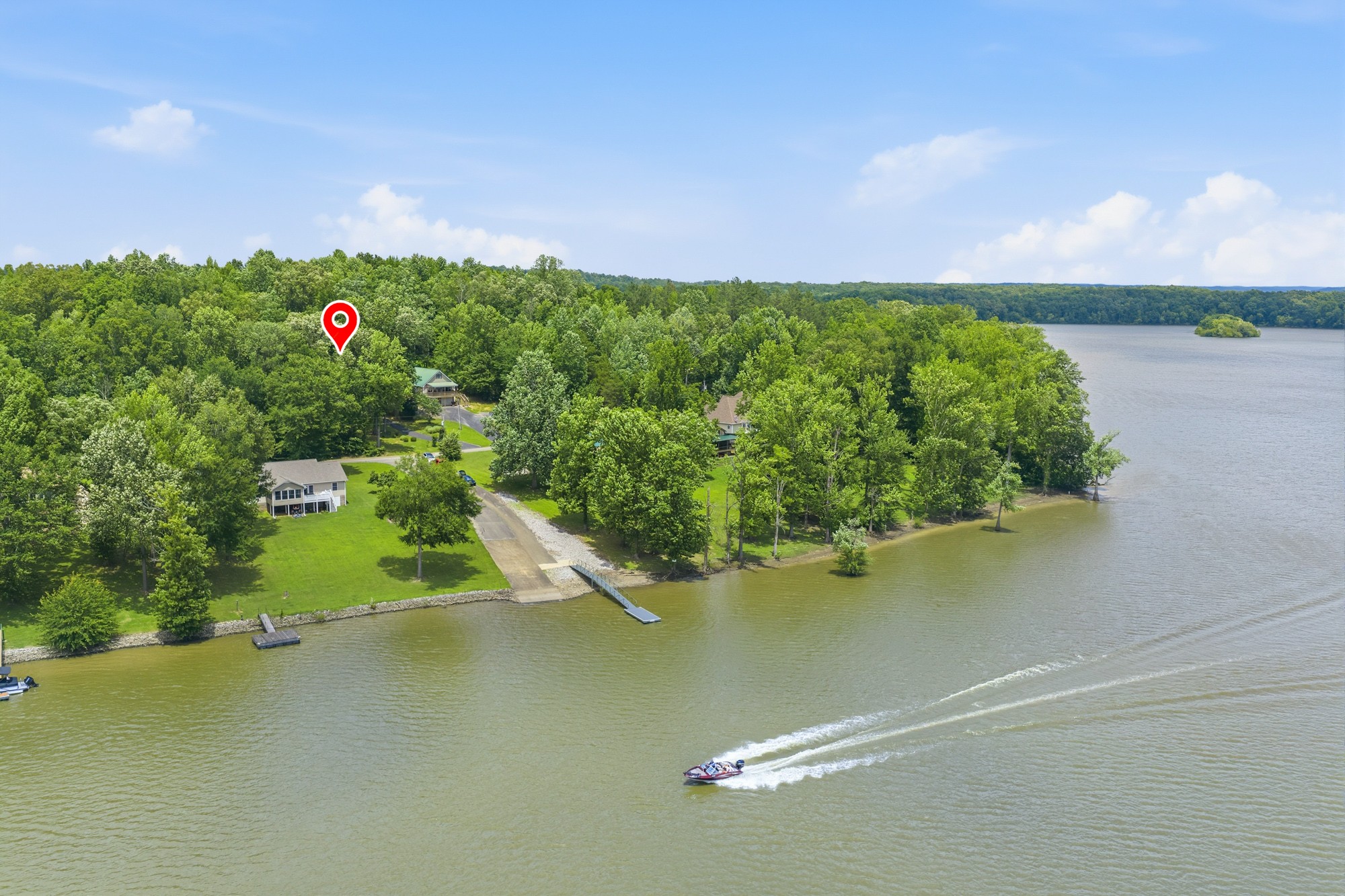 300 Featherfoot Parkway Loop