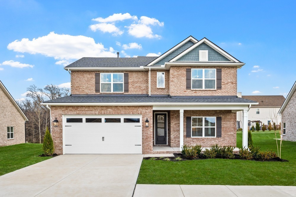 816 Hillock Trace