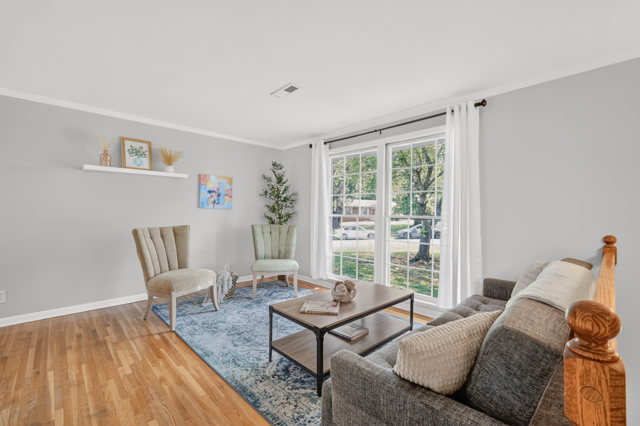 101 Hillside Dr