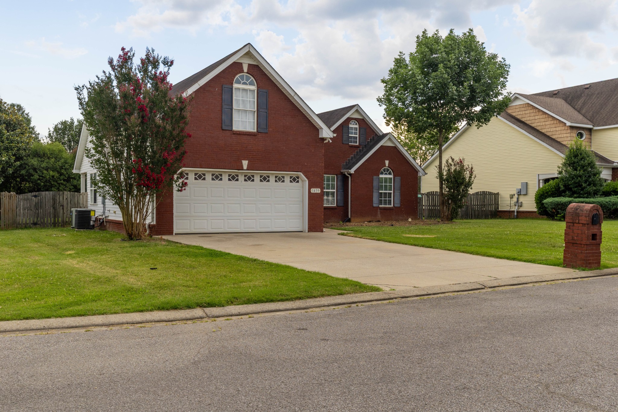 1439 Antebellum Dr