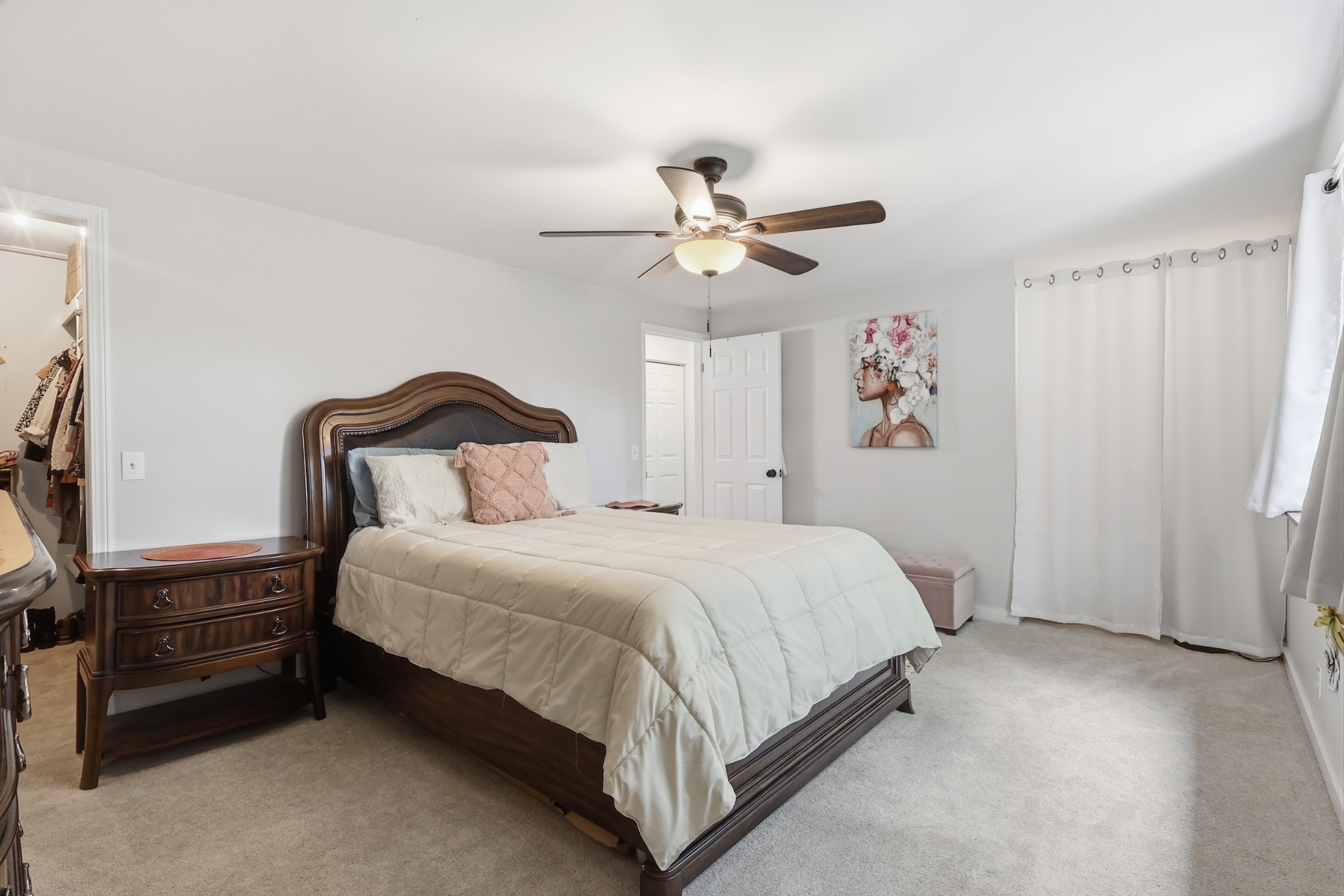112 Lake Forest Ct