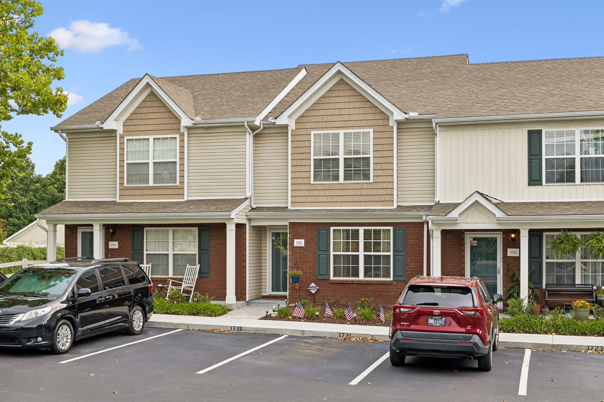 1721 Red Jacket Dr