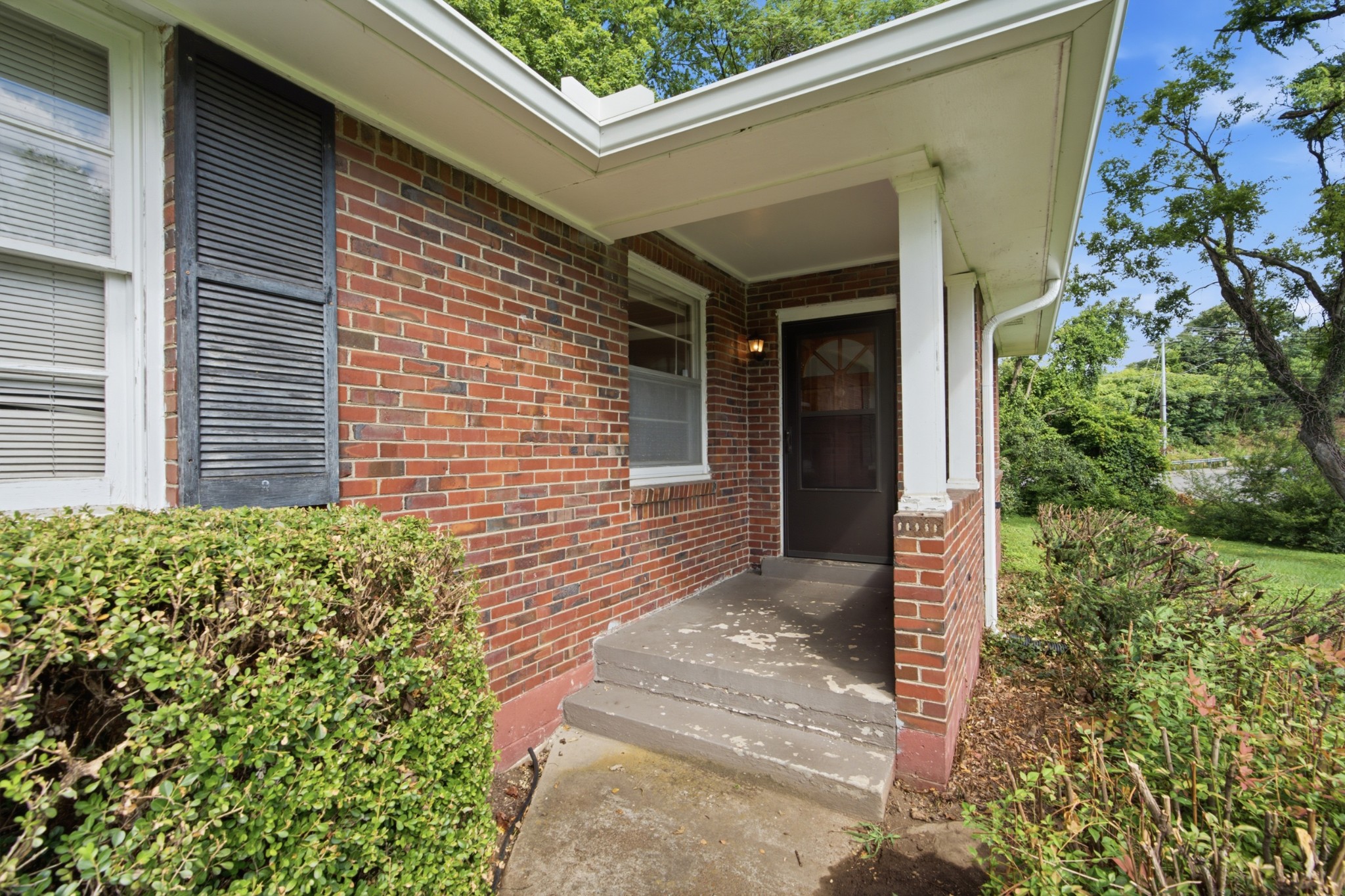 5101 Regent Dr