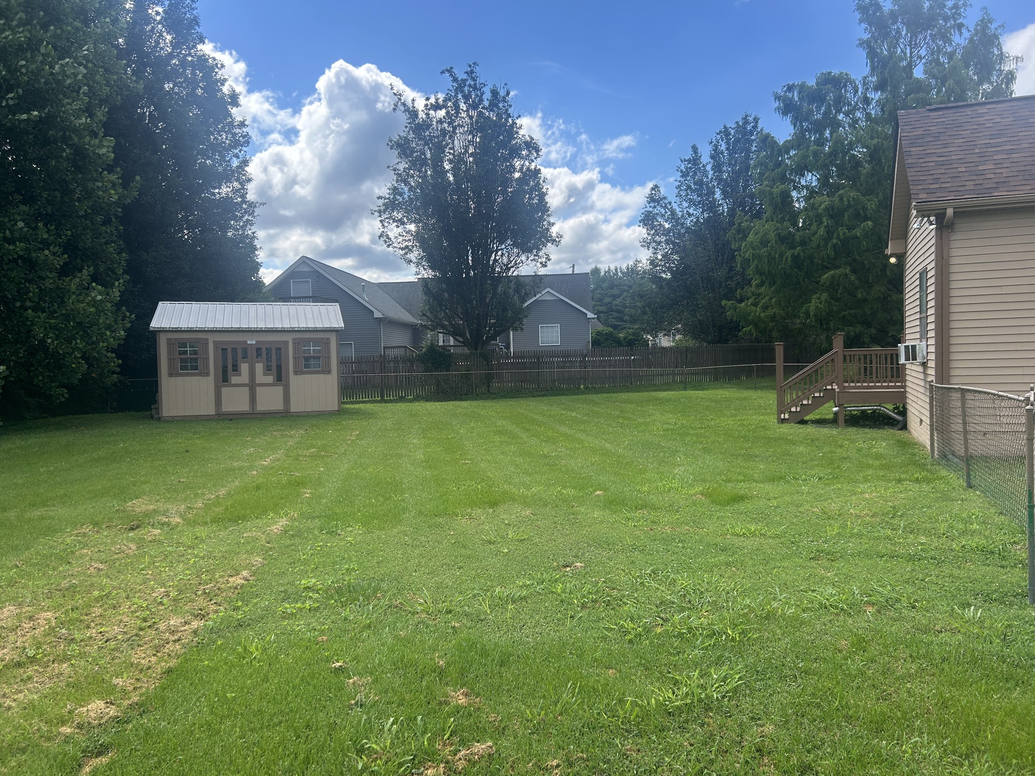 106 Elkmont Pl