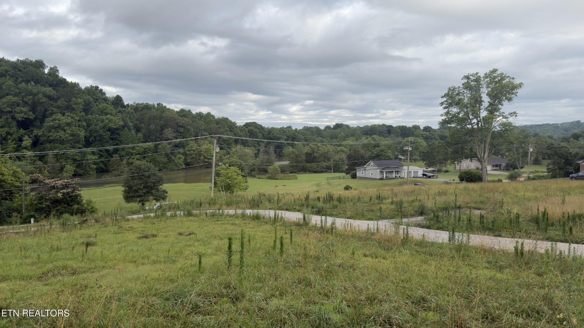 2662 Louisville Rd
