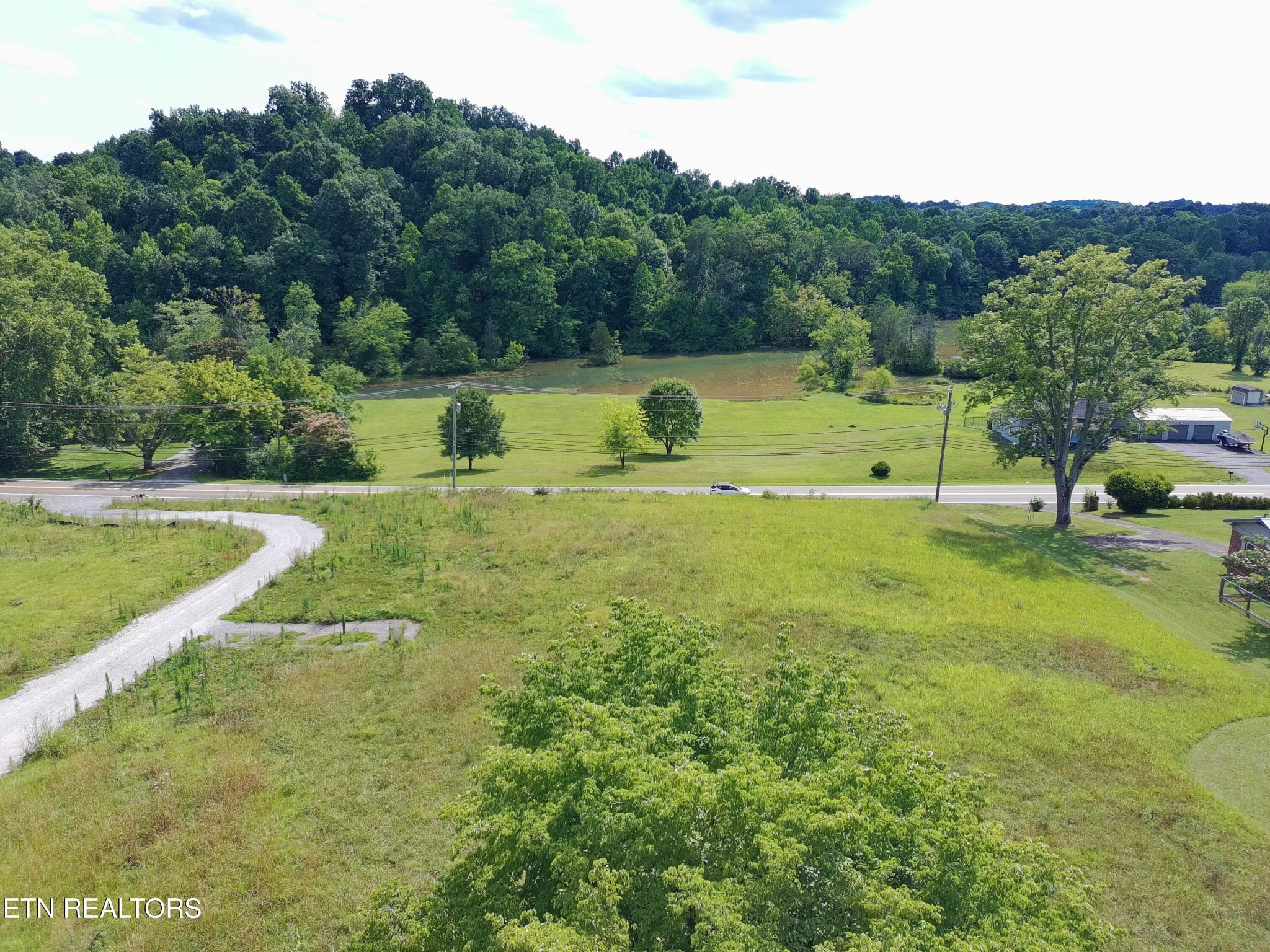 2662 Louisville Rd