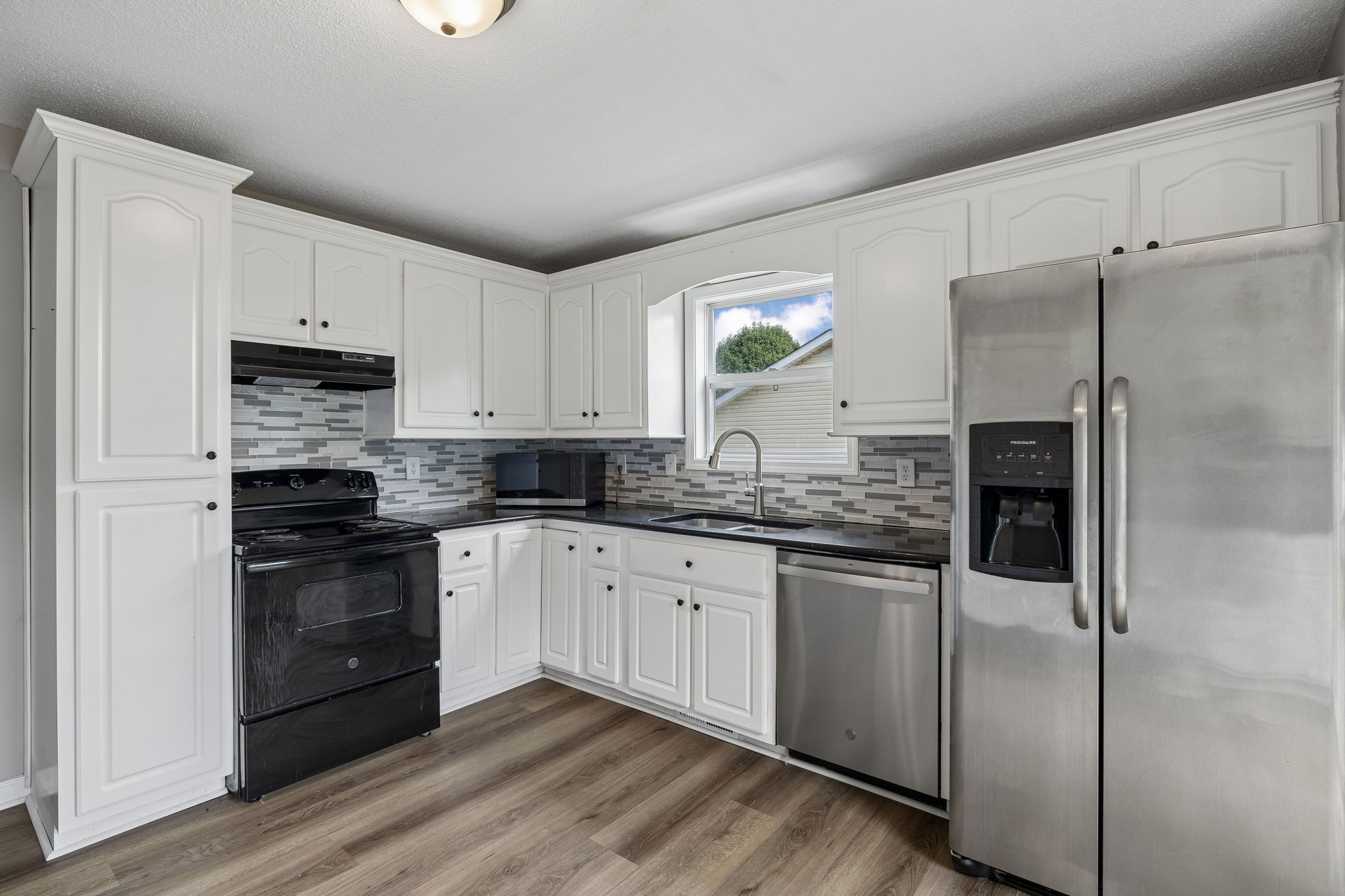1303 Chucker Dr