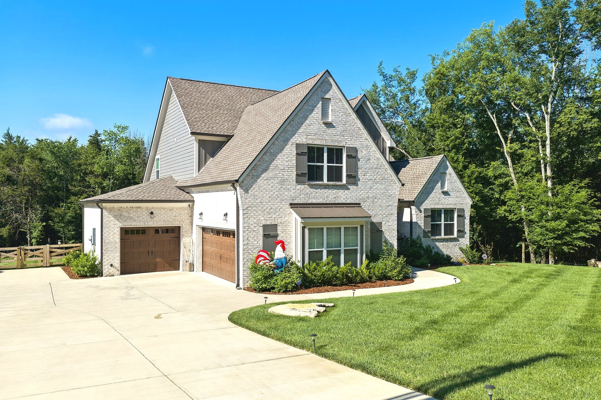 1610 Stewarts Ferry Pike