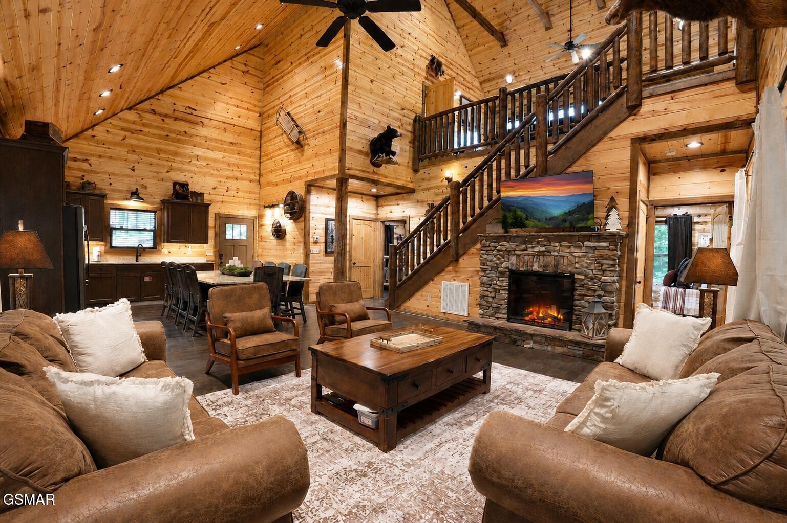 2215 Cub Circle