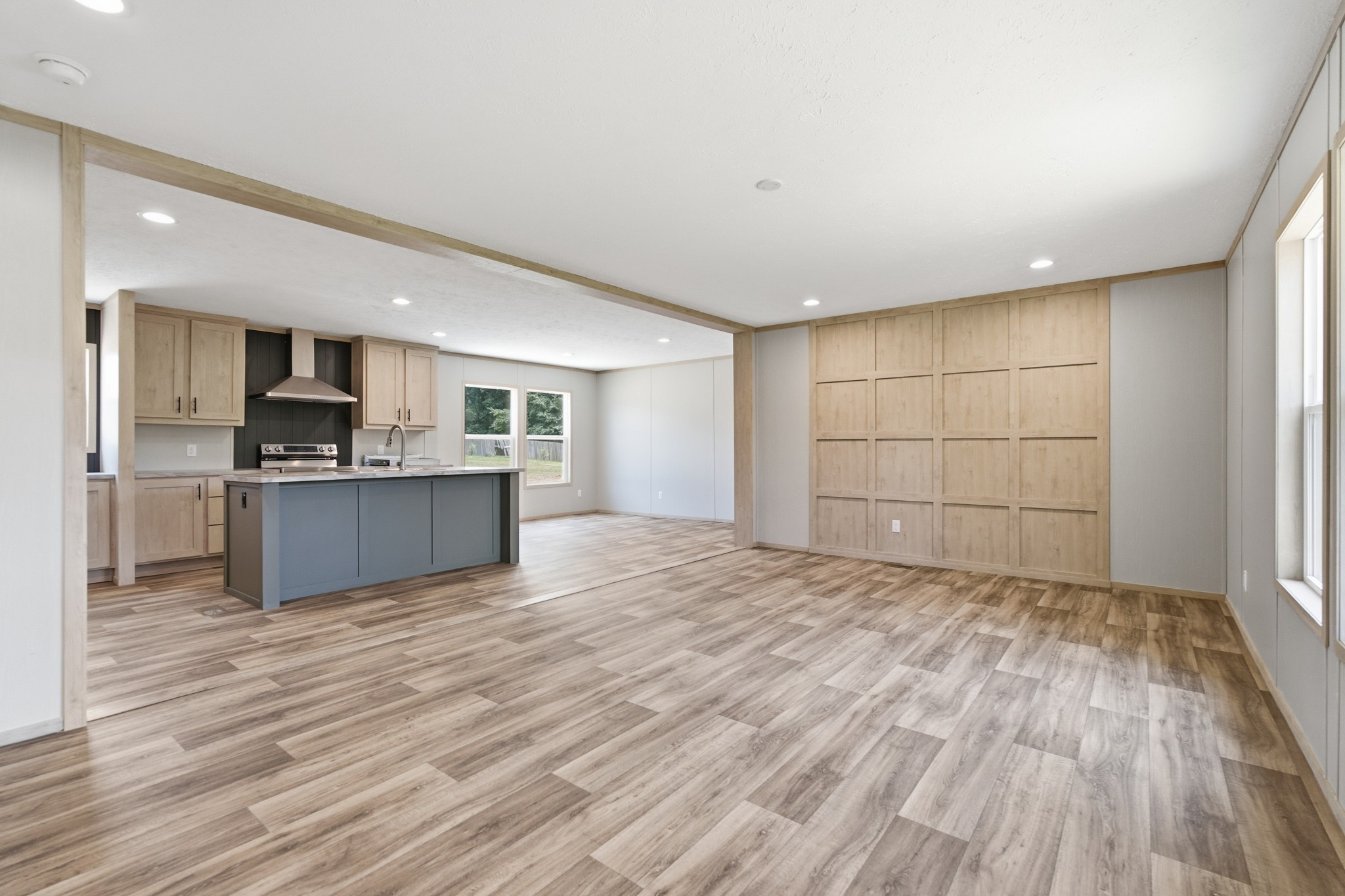 345 Meridian Dr