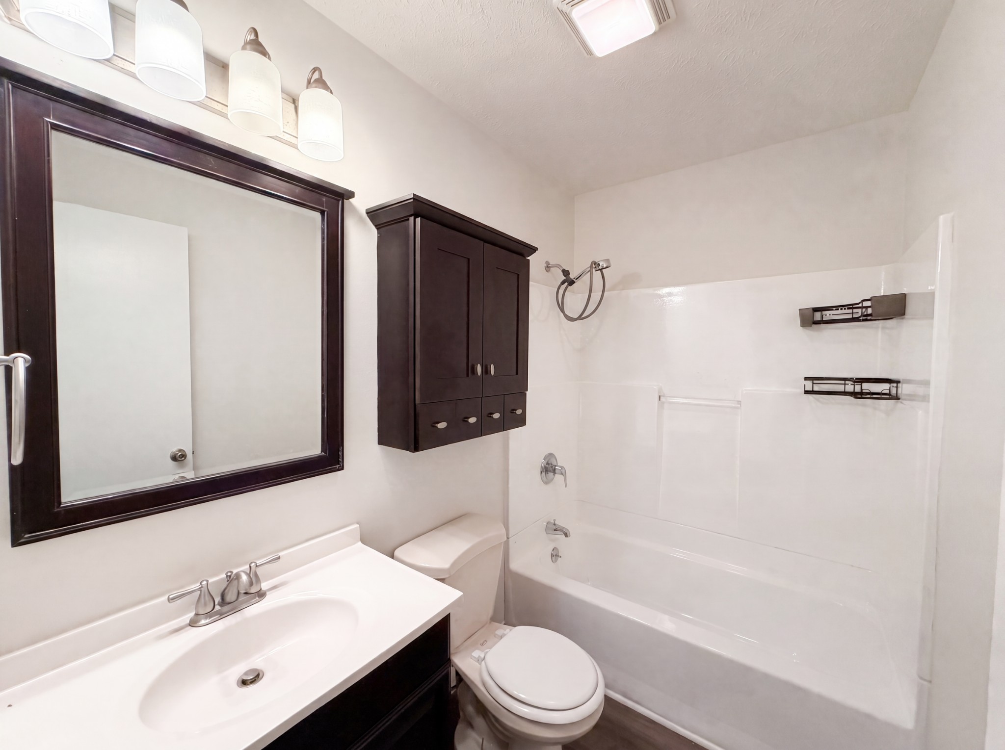 206 Diana Dr