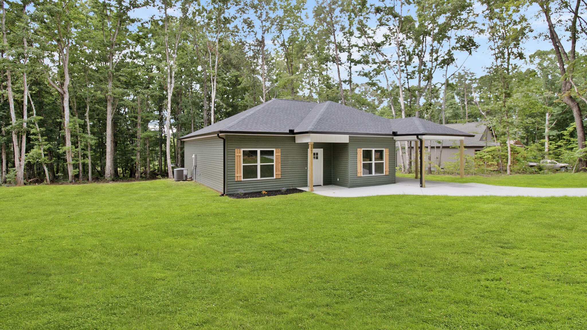 1407 Mountain View Road