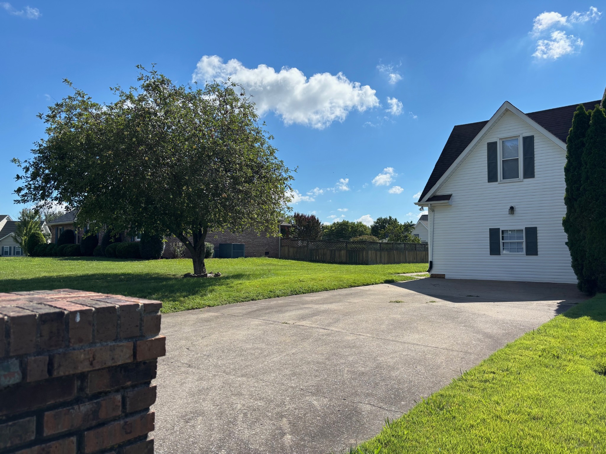 3321 Greenspoint Dr