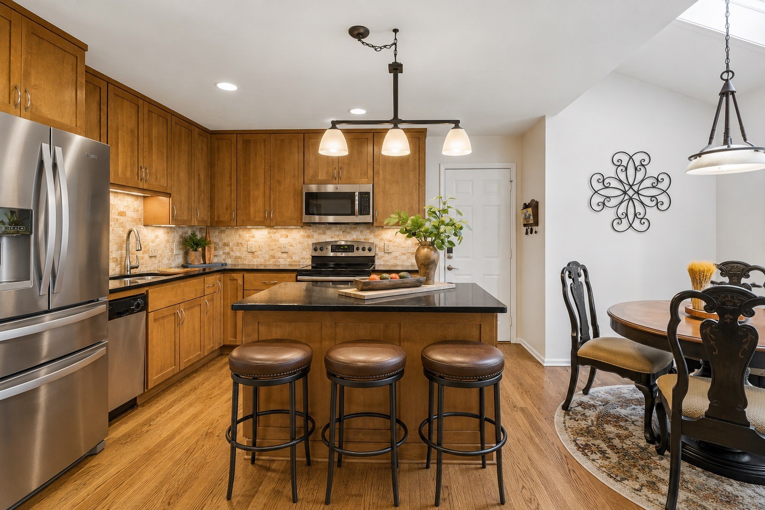 227 Hearthstone Manor Ln