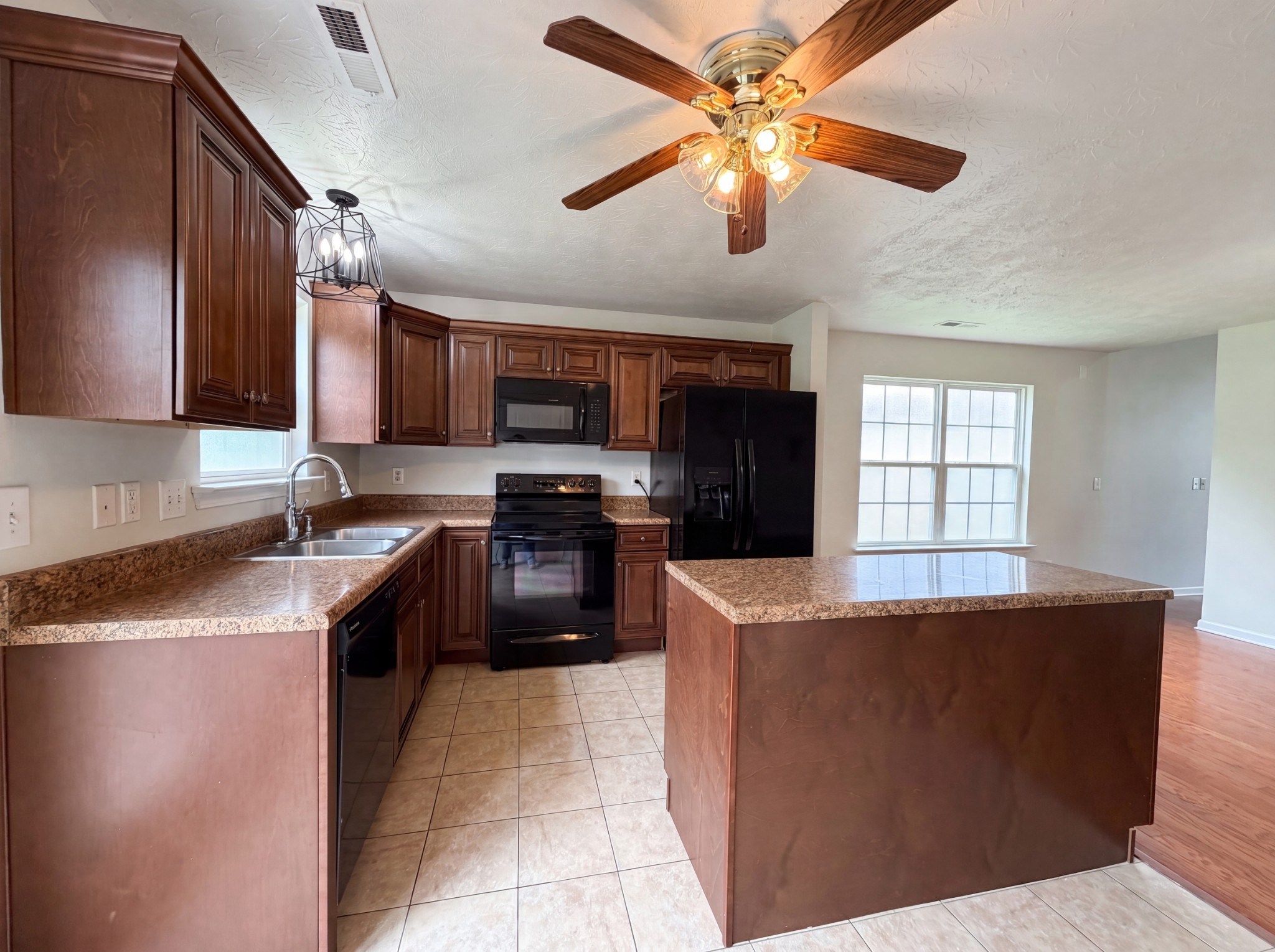 436 Scotts Creek Trl