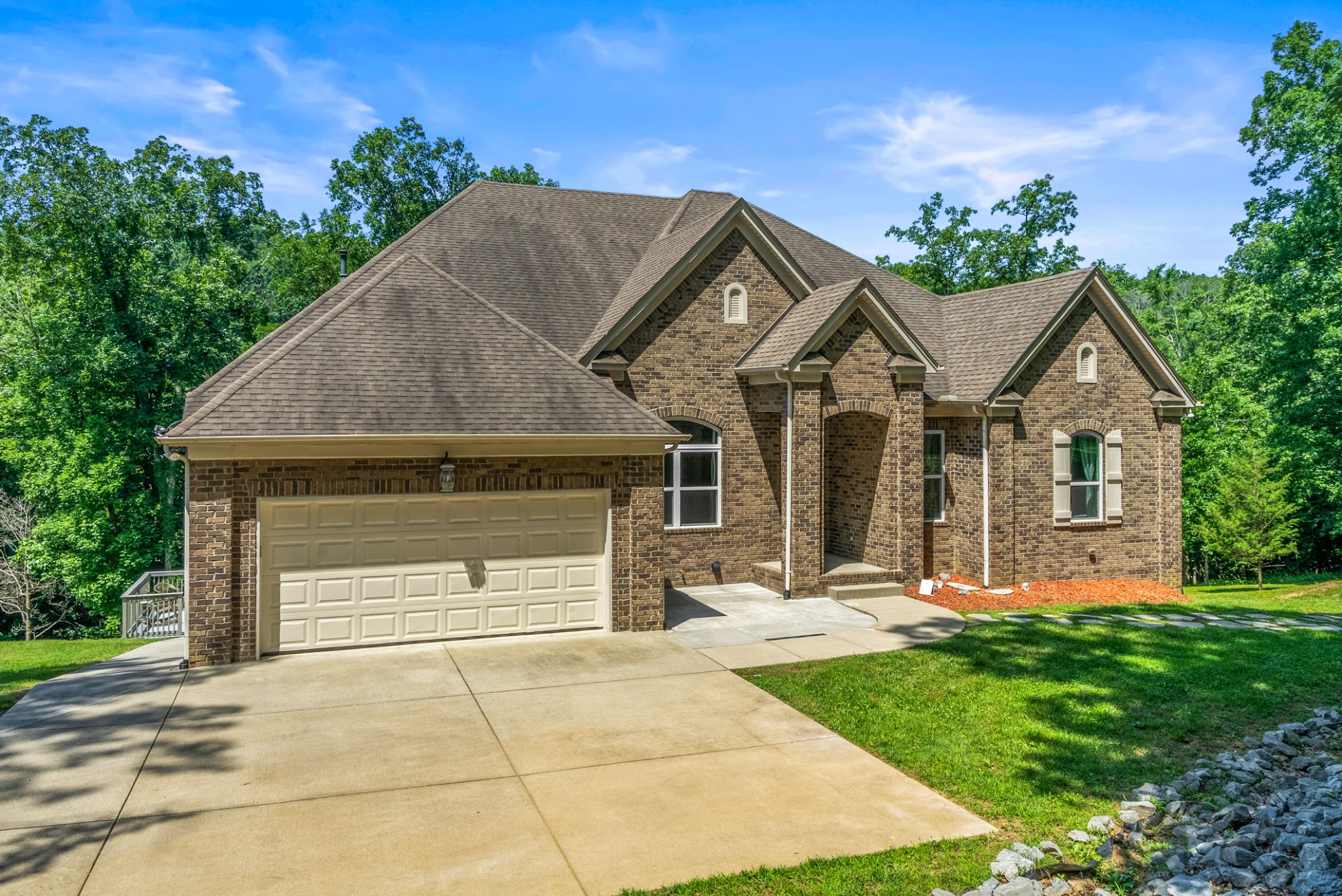 500 Moncrief Ave