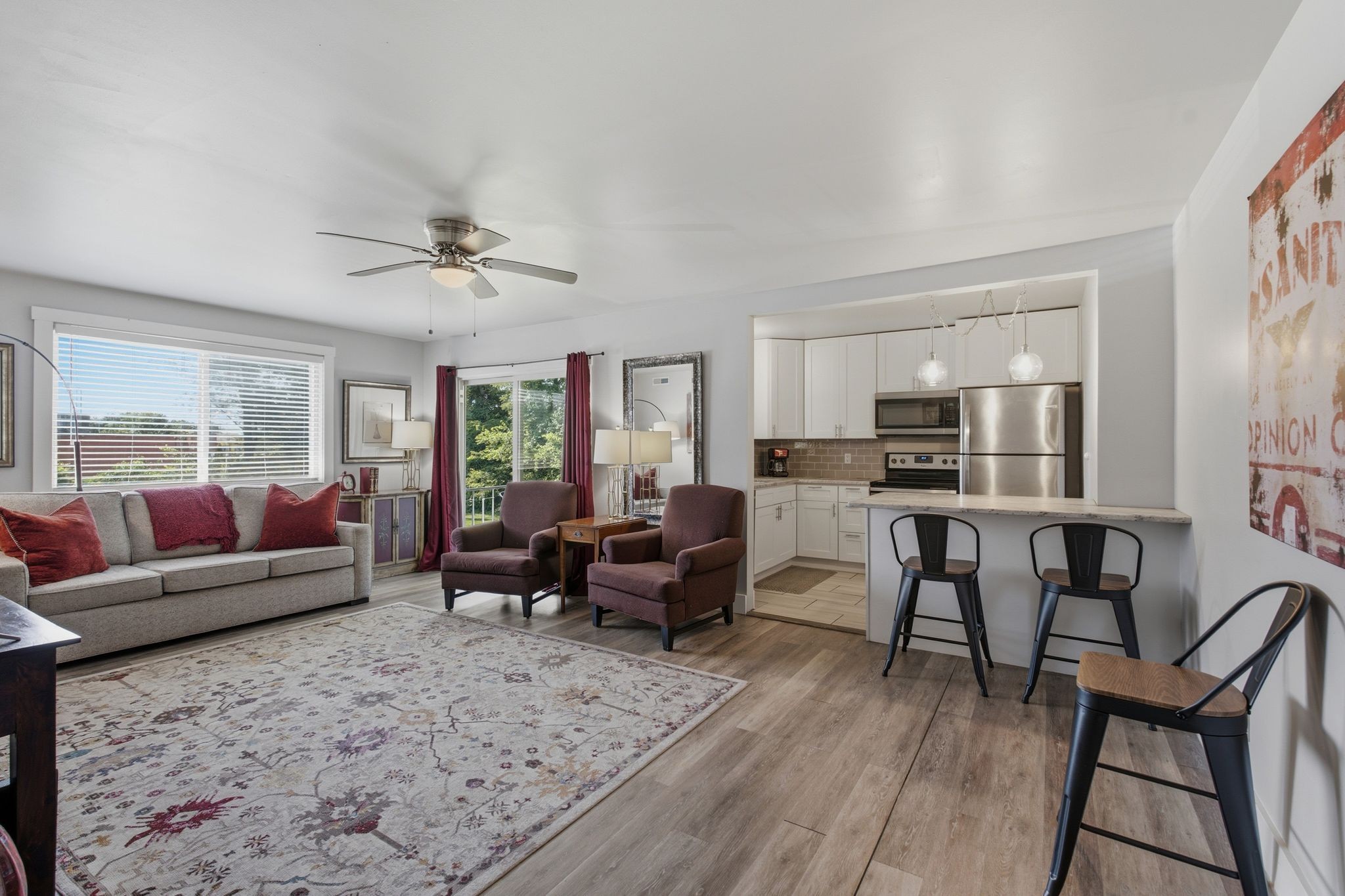 613 Hillsboro Rd