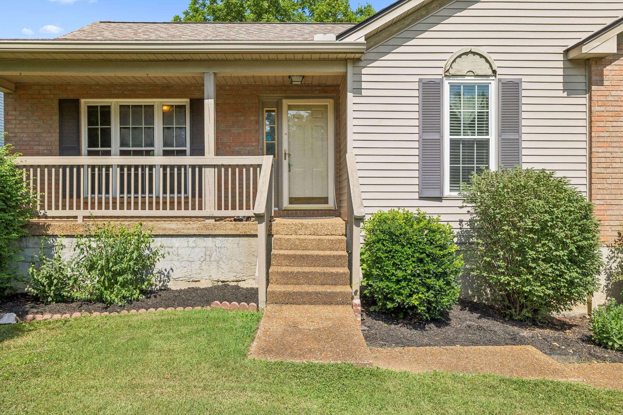 1908 Hobart Way