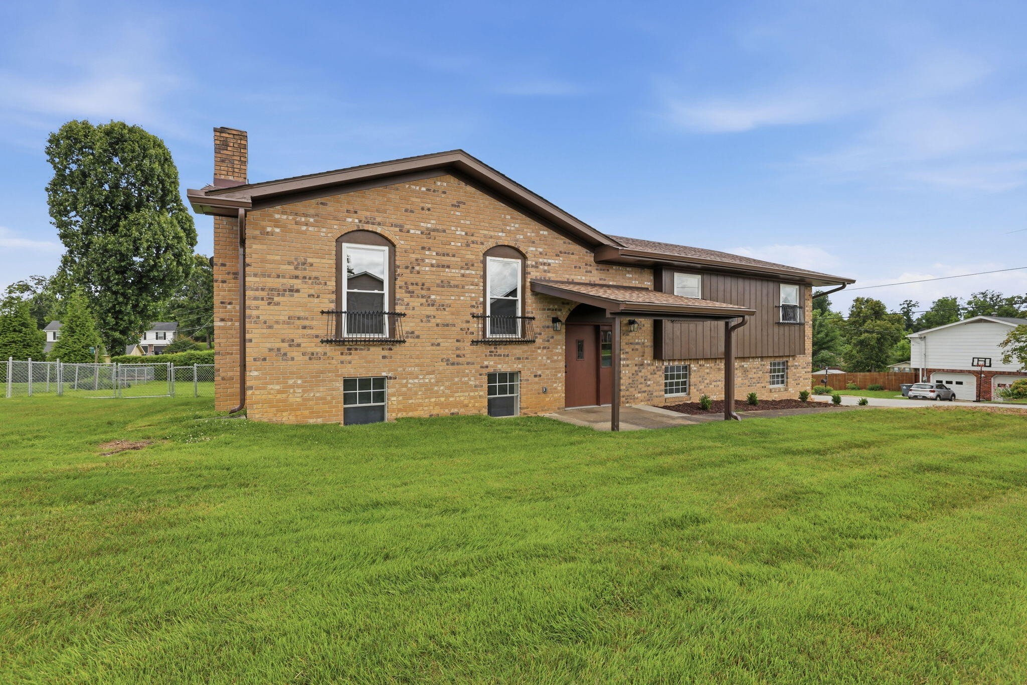 2802 Saint Lawrence Road