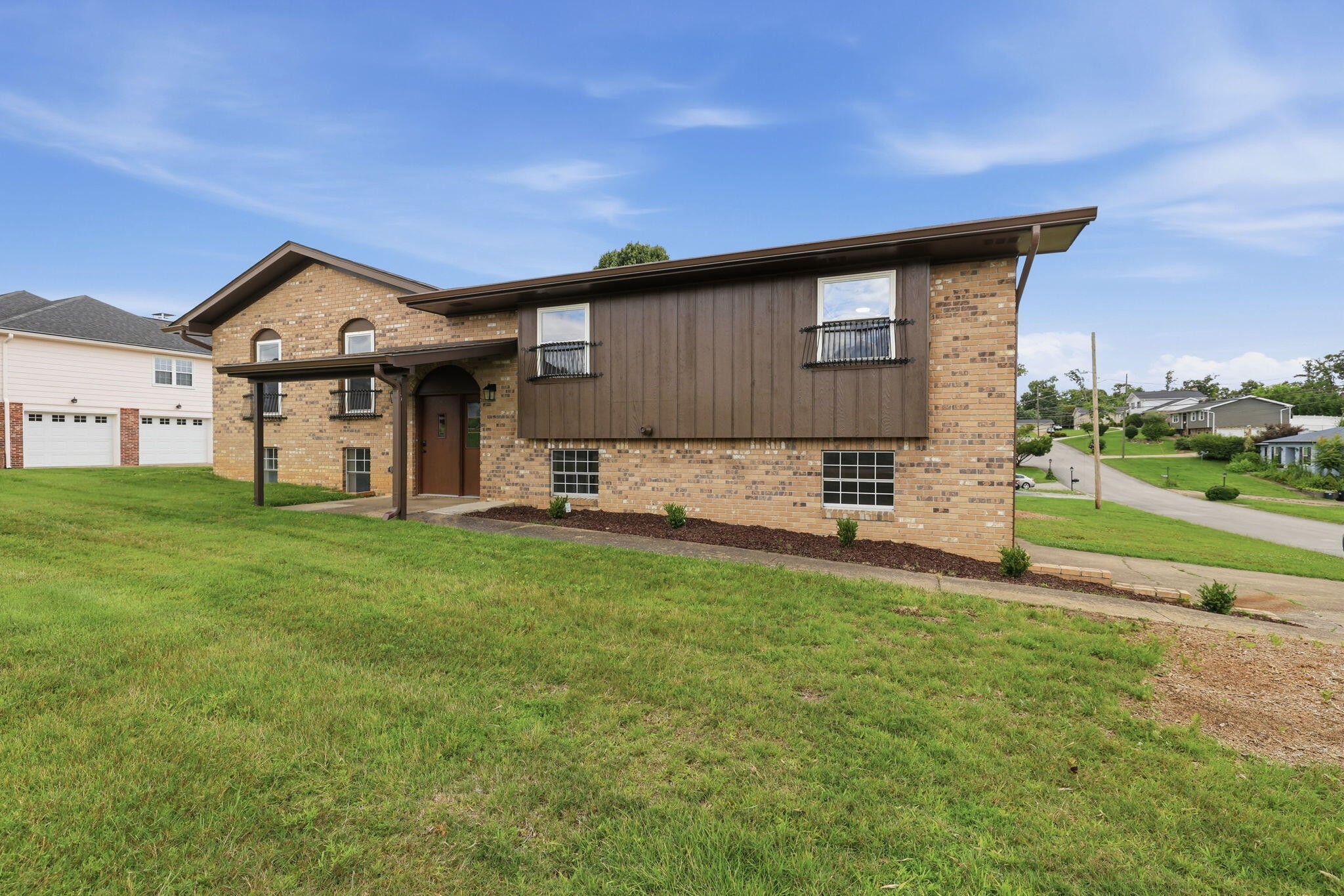 2802 Saint Lawrence Road