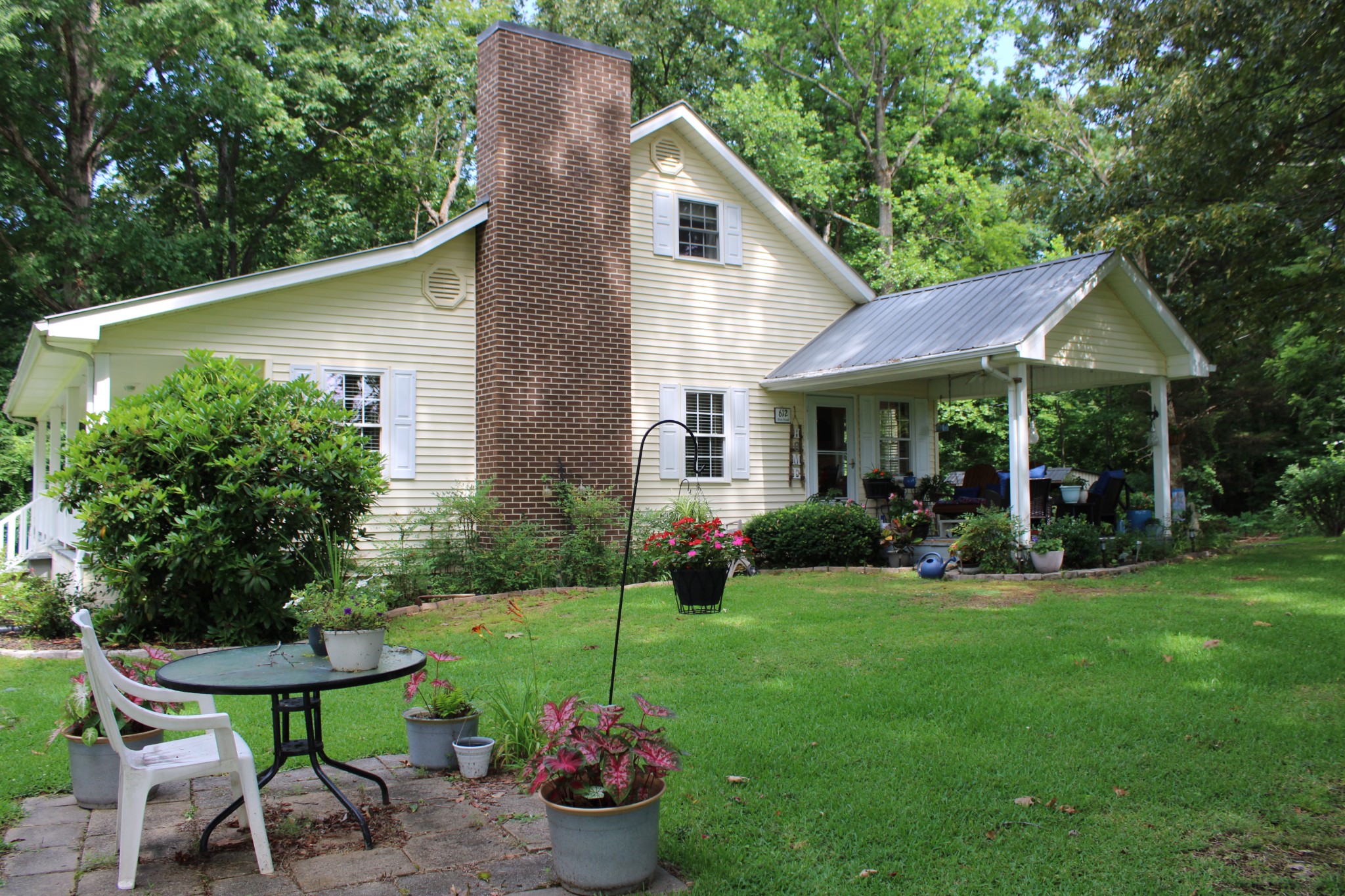 612 Bost Rd