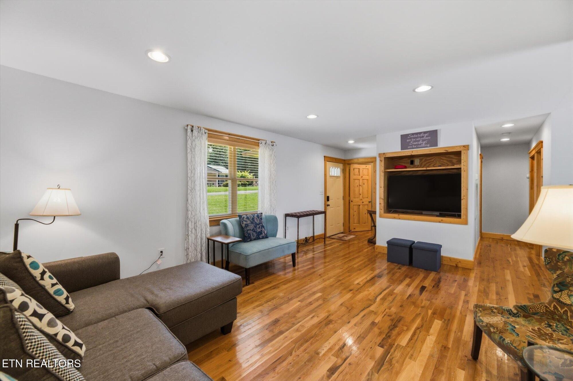 477 Perimeter Rd