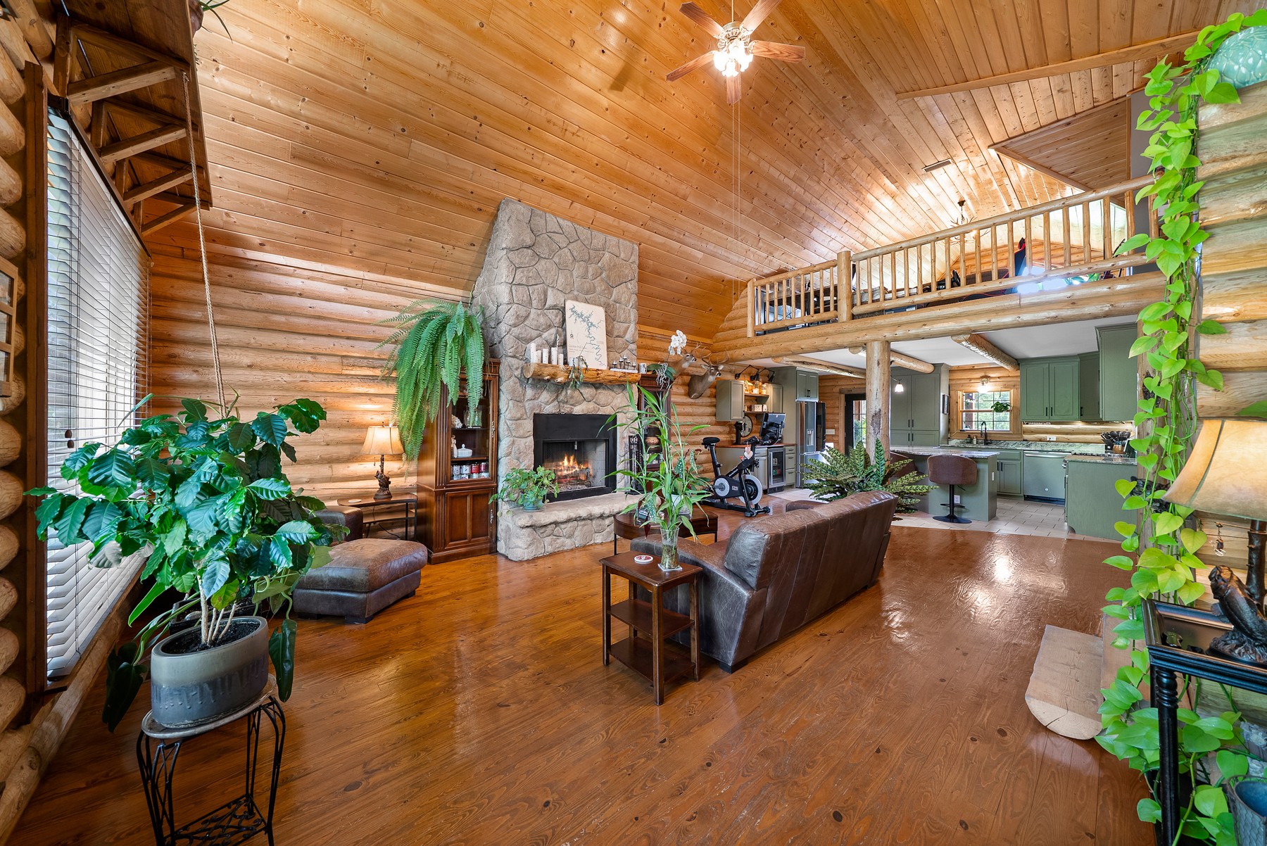 480 Seaton Dr