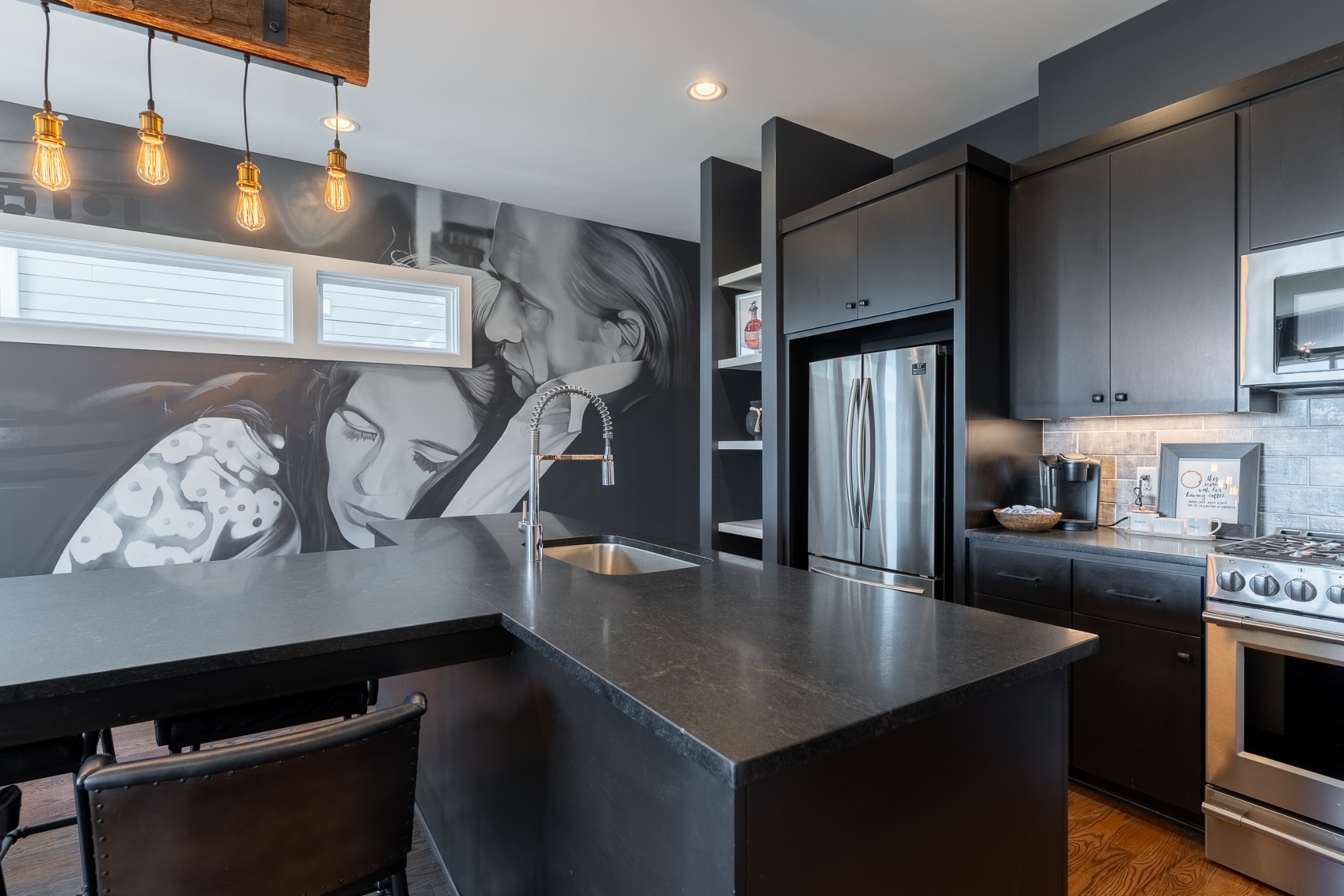 20B Fern Ave