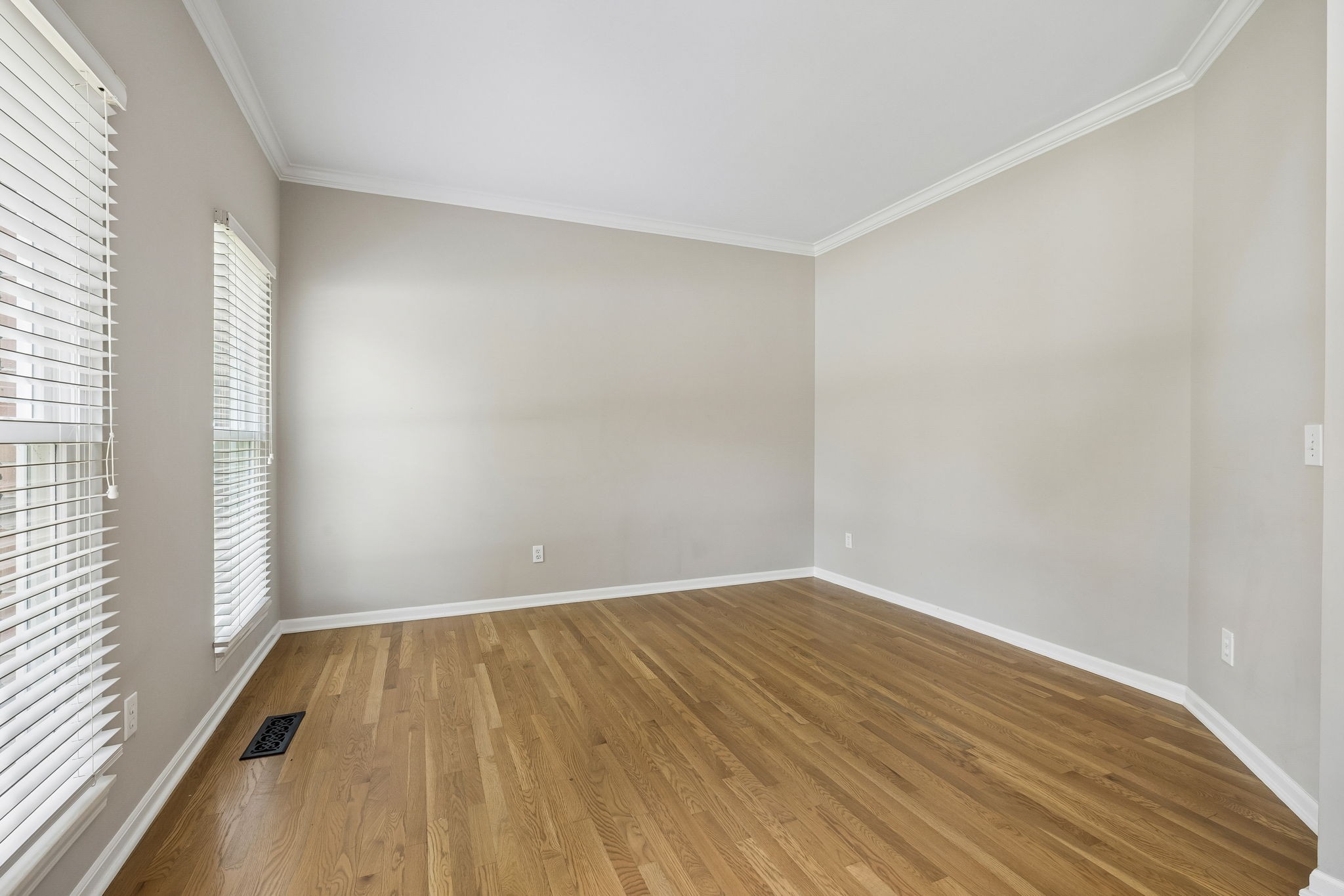 309 Mill Run Cir