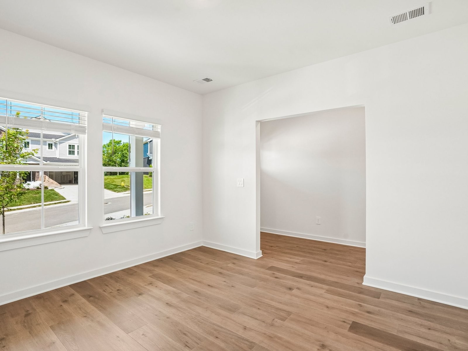 105 Millgate Dr