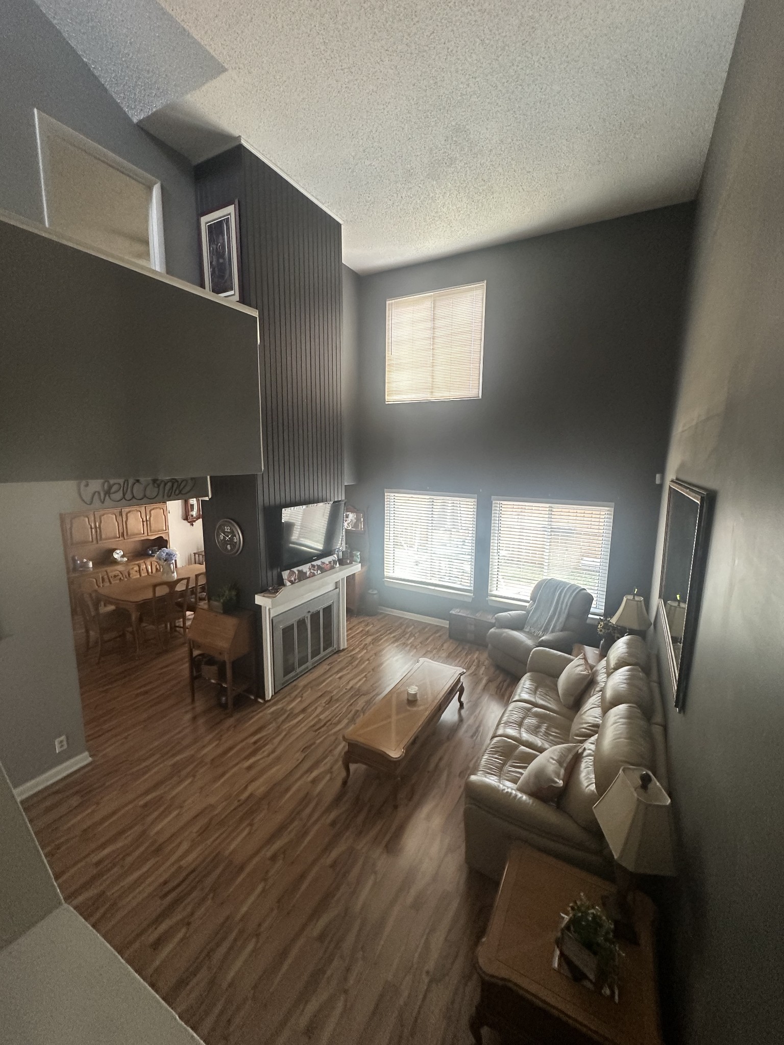 4838 Club Dr