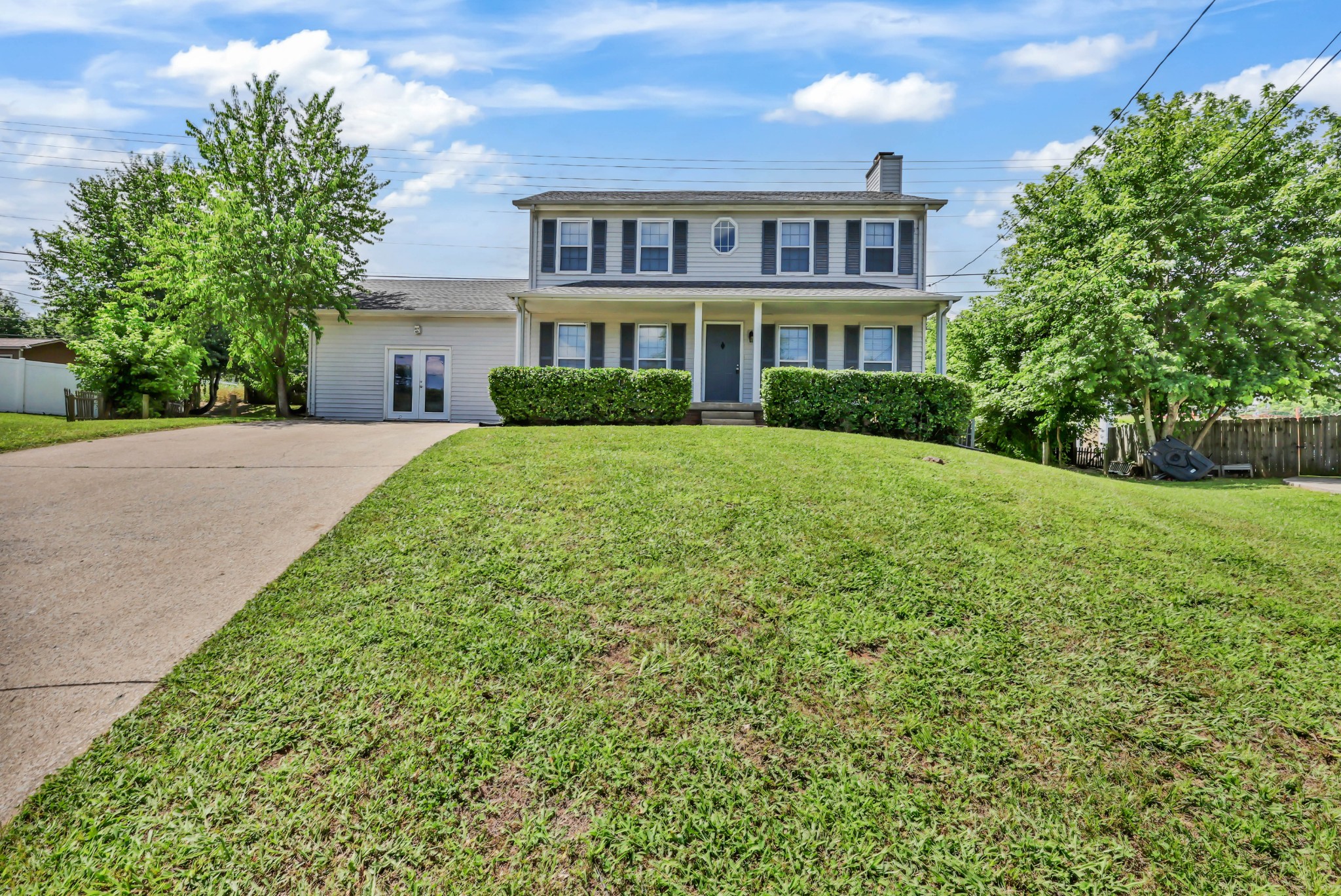 1025 Dandelion Dr