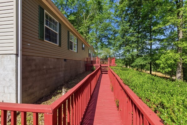 230 E Piney Rd