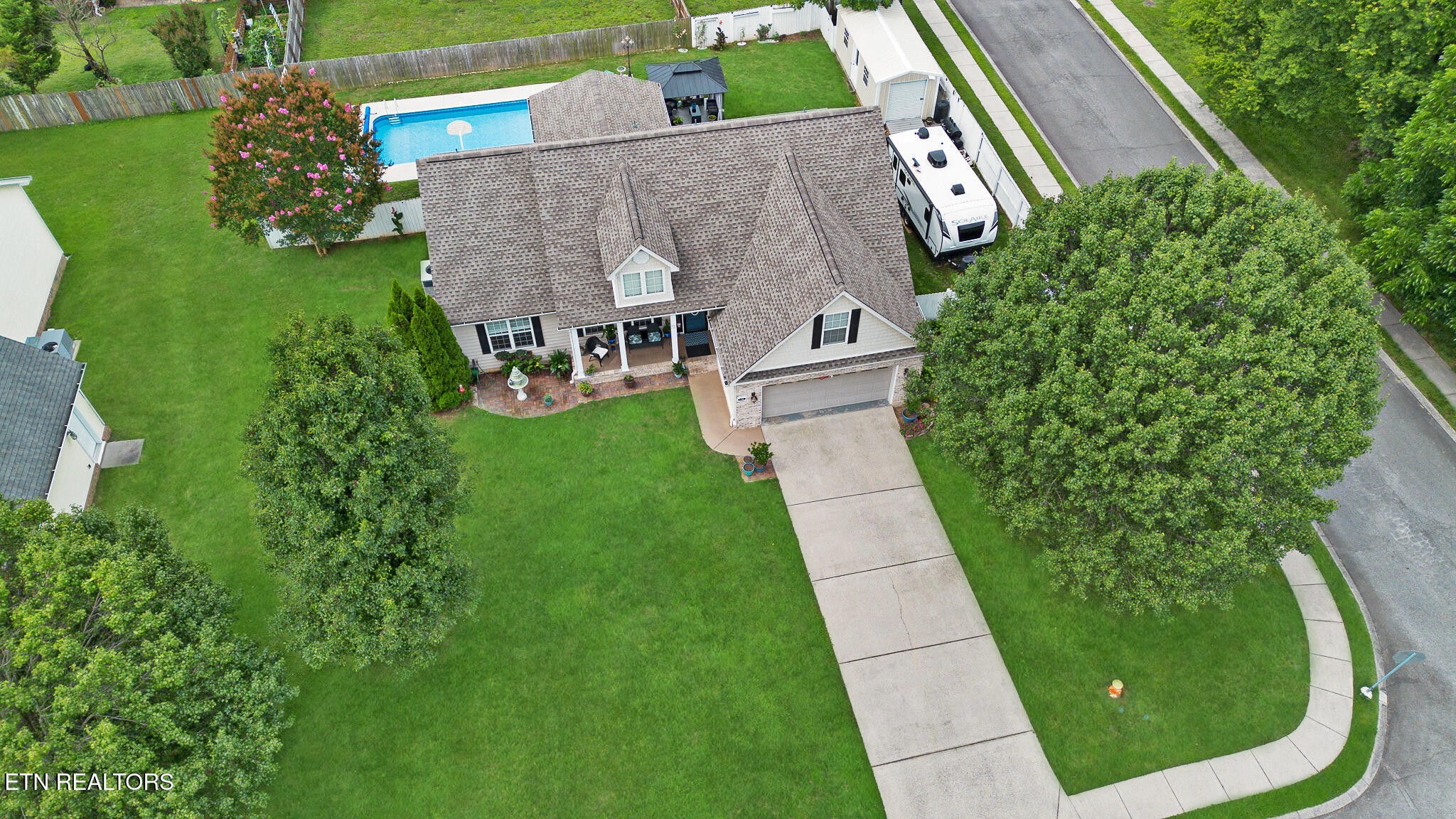 136 Thoroughbred Drive
