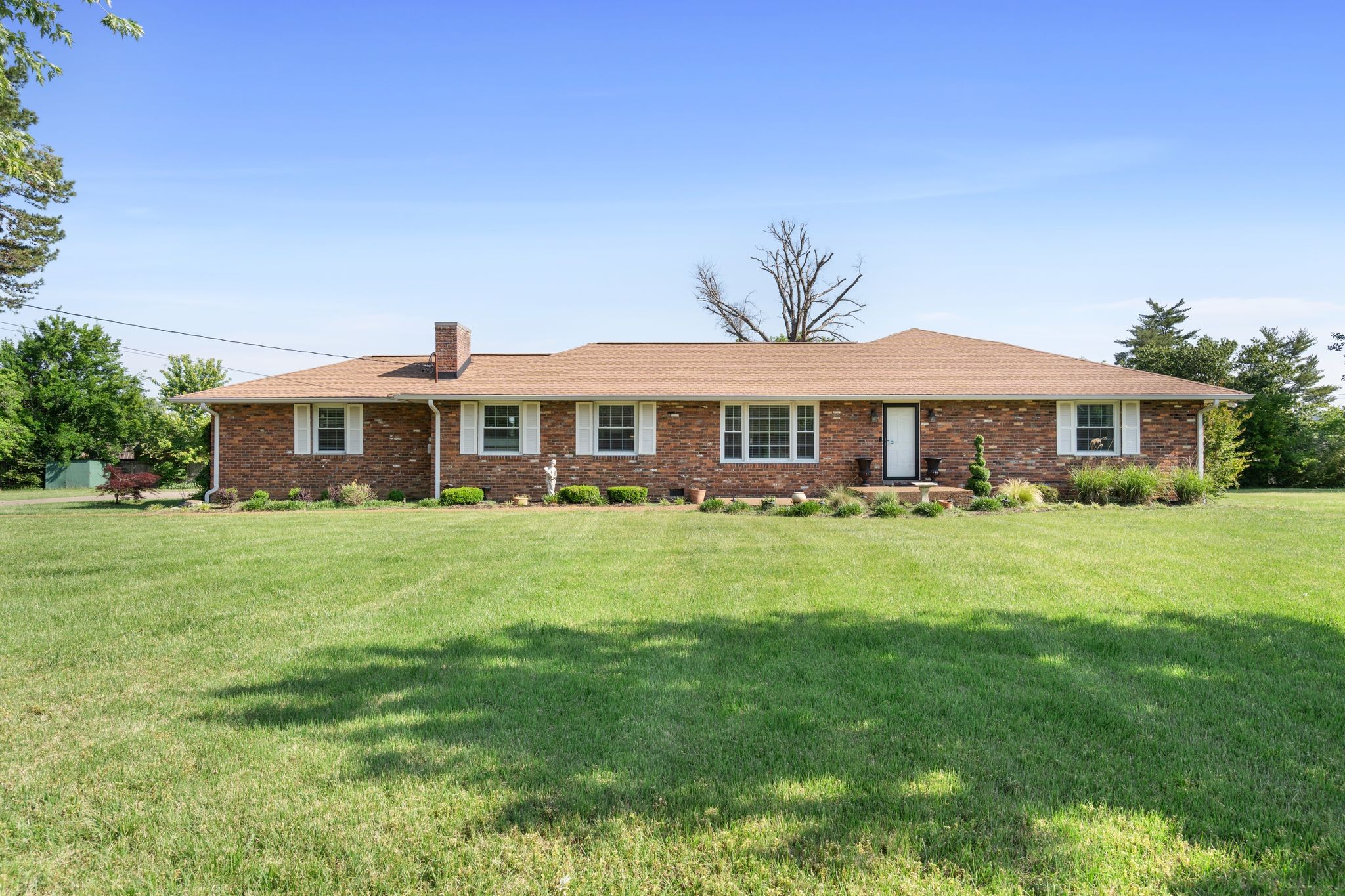 3013 Stanwyck Dr