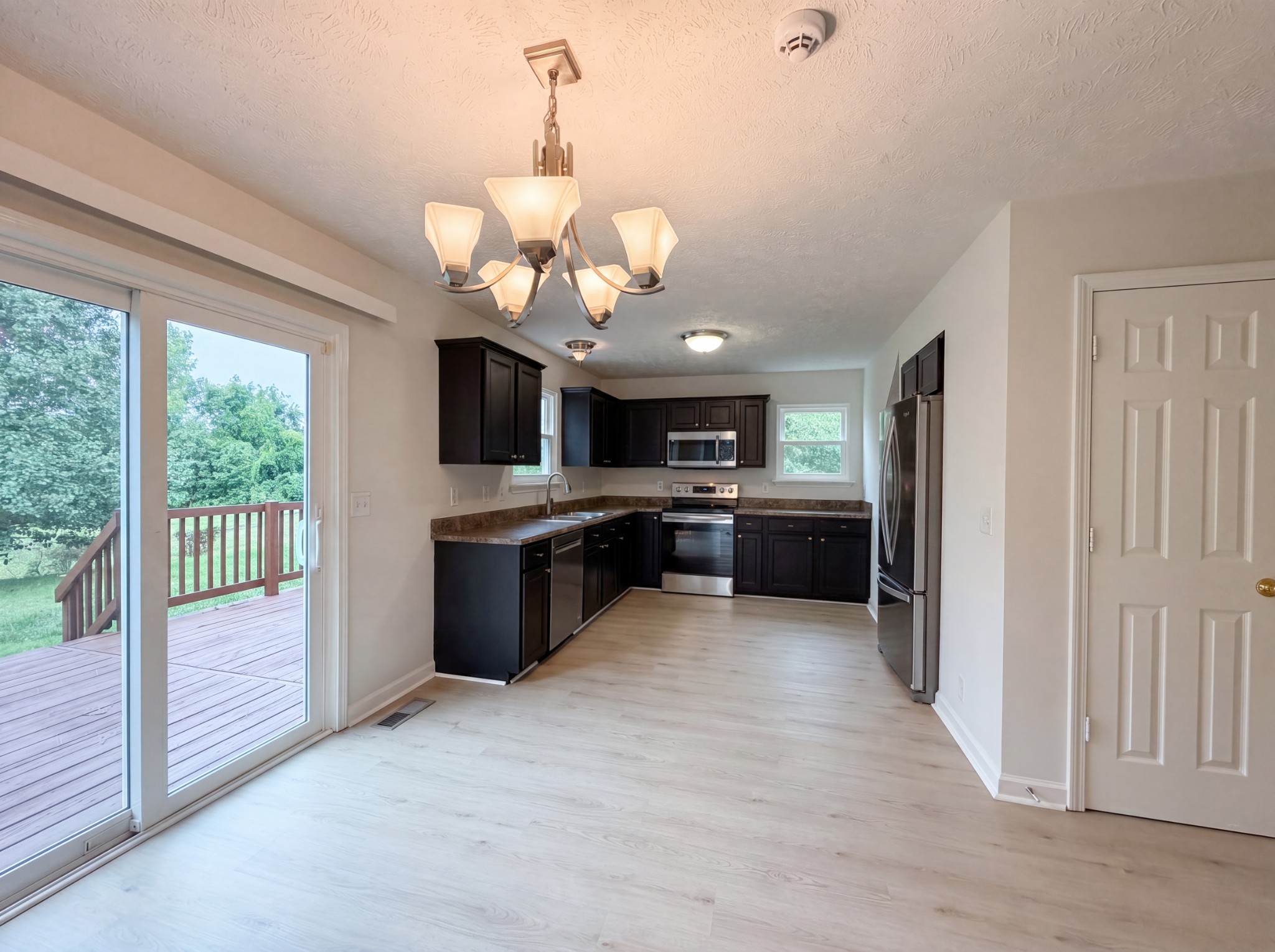 1223 California Dr