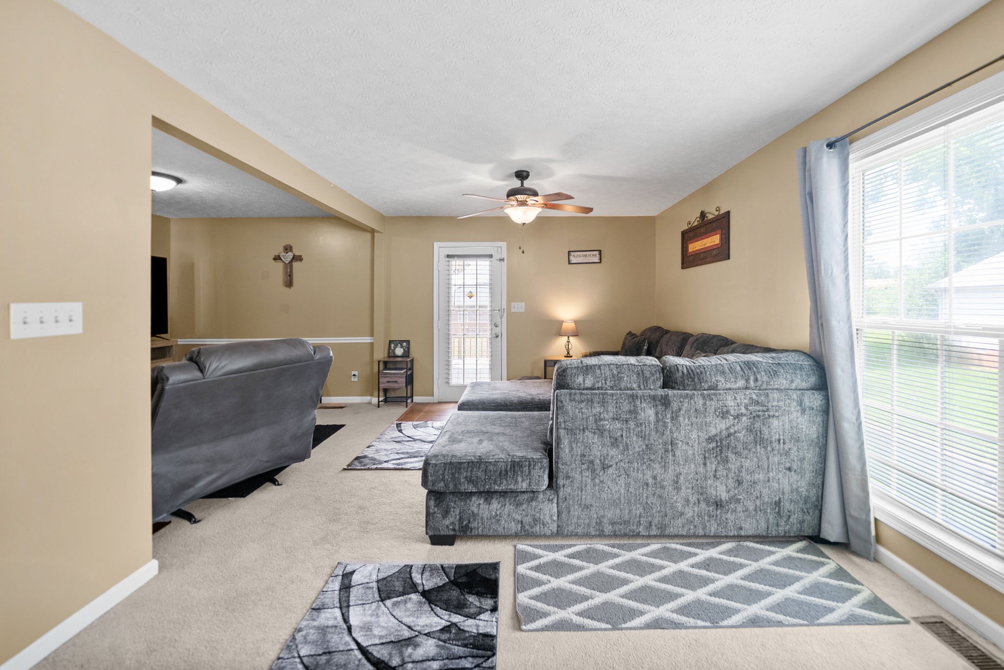 119 Carriage Way