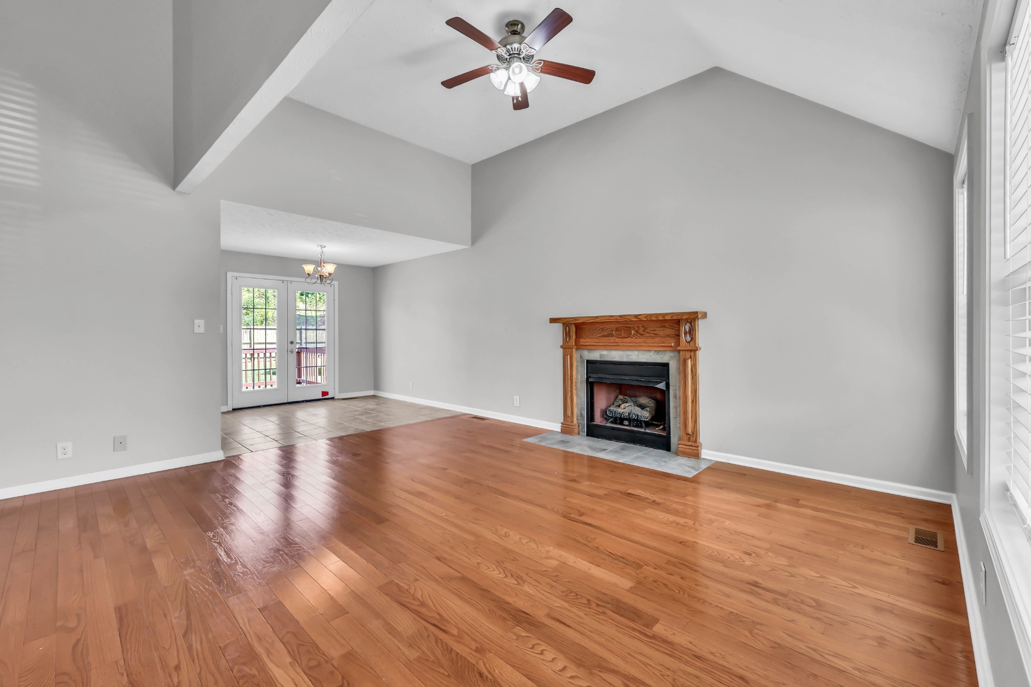 1380 Mutual Dr