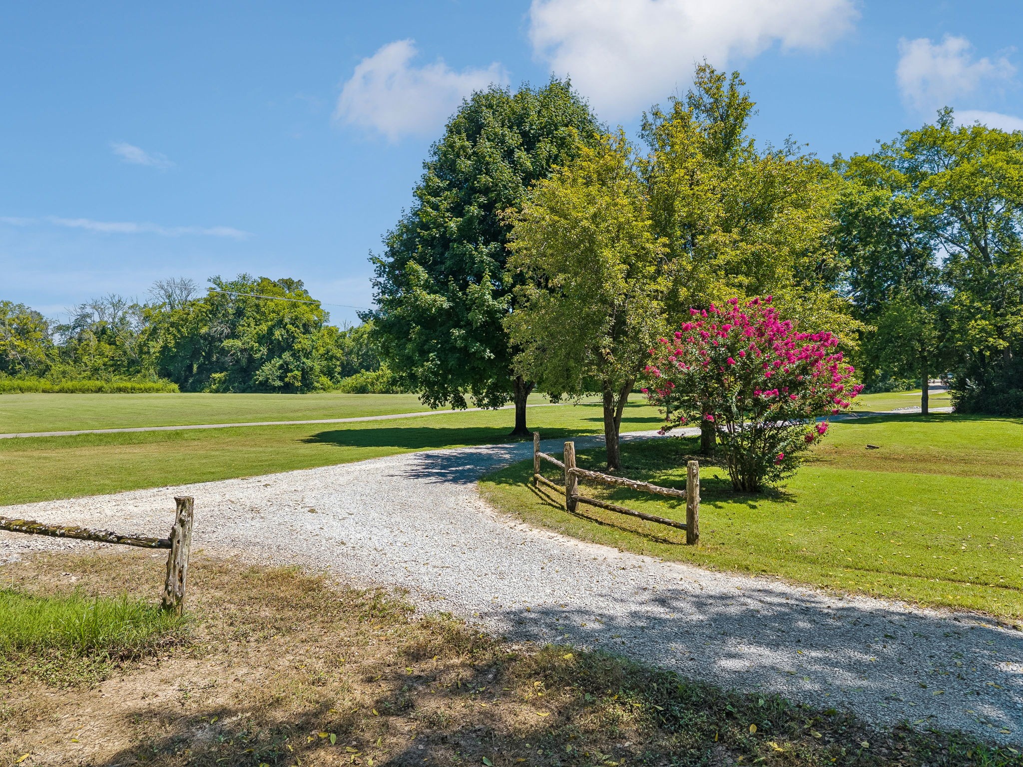6923 Nolensville Rd