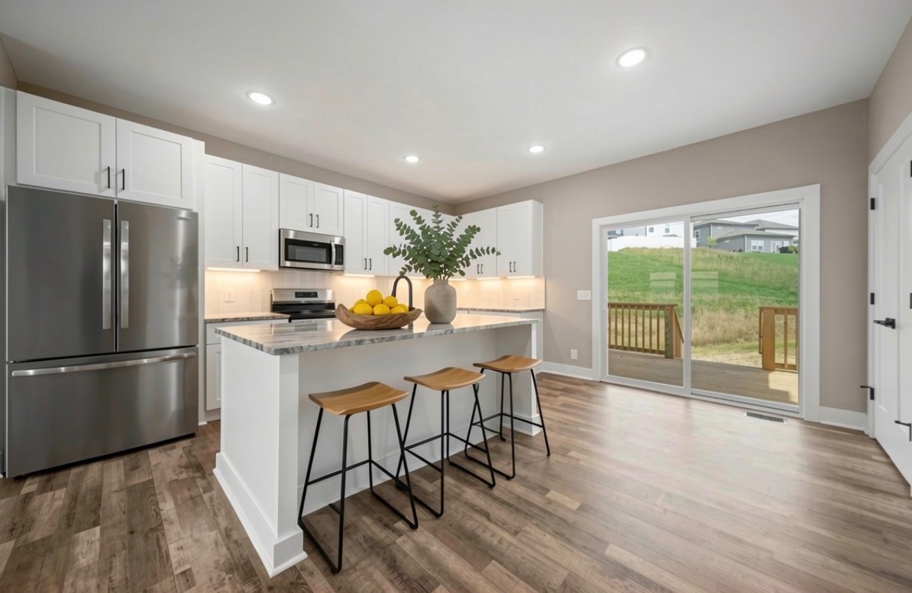 4931 Leesa Ann Ln