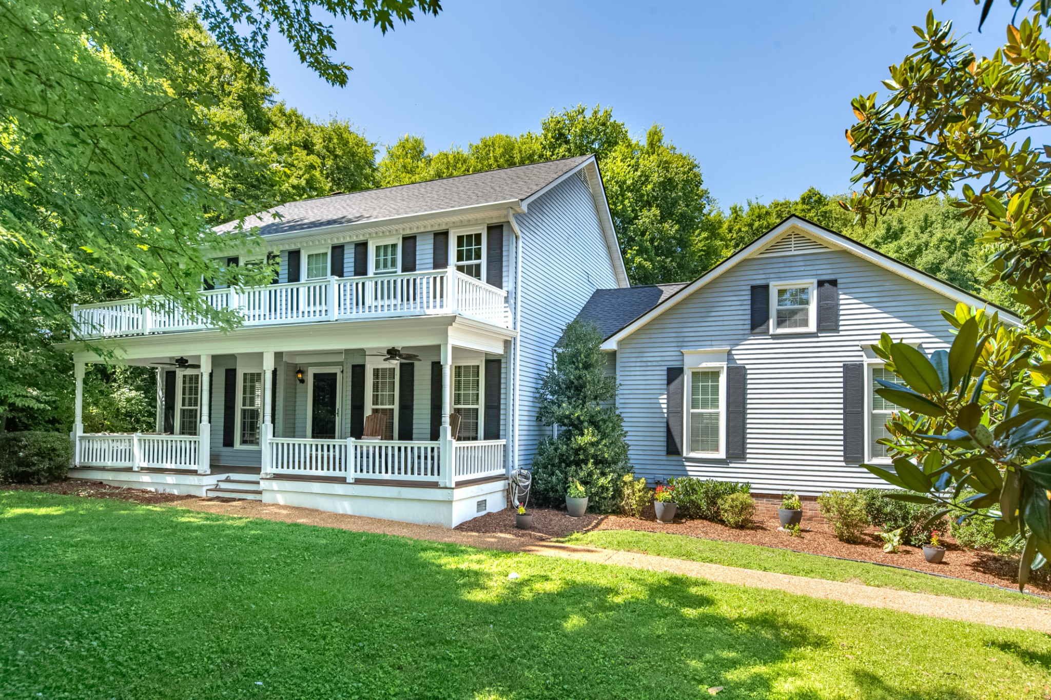 706 Edenburg Dr