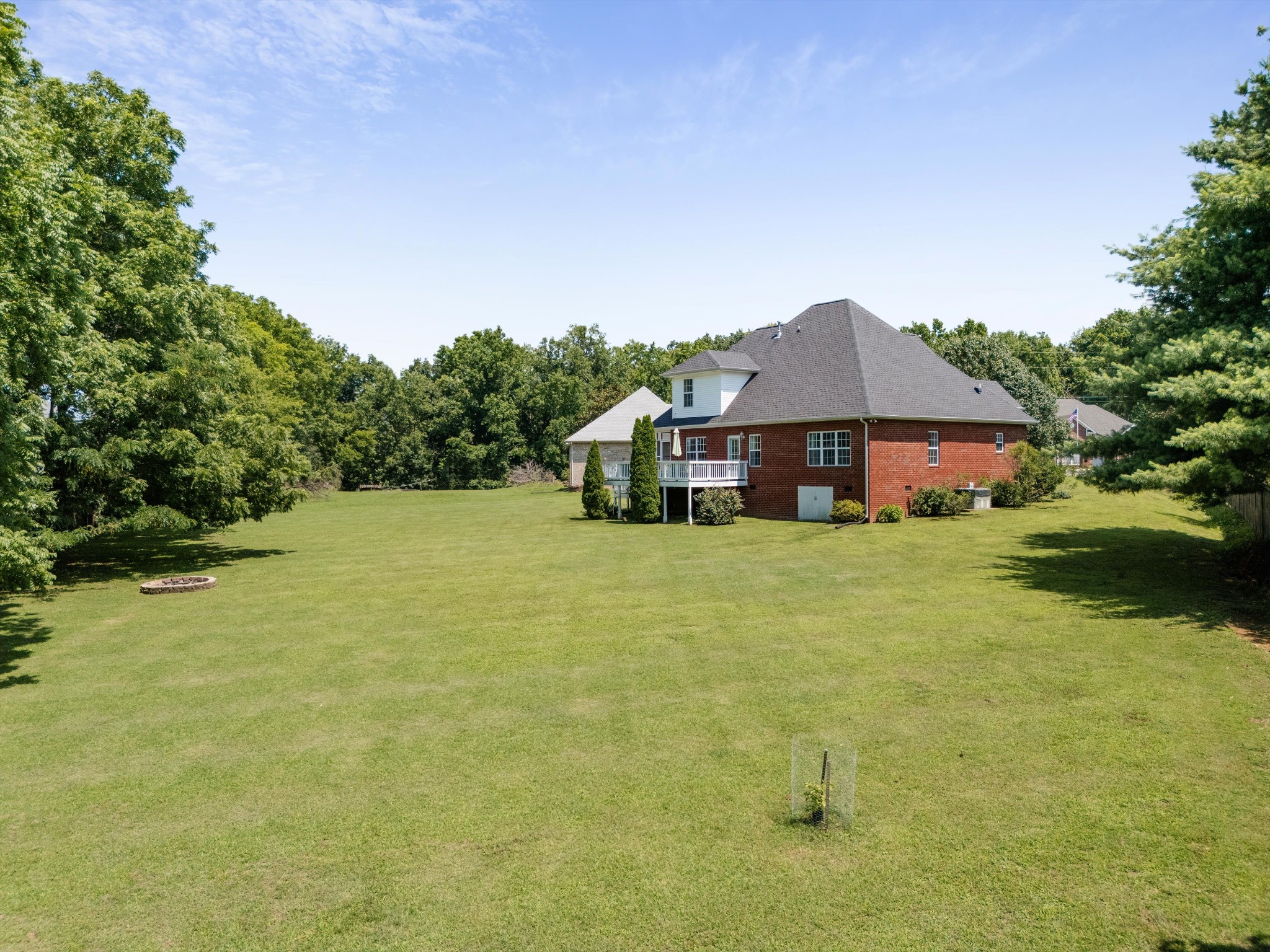 1502 Foxhaven Ct
